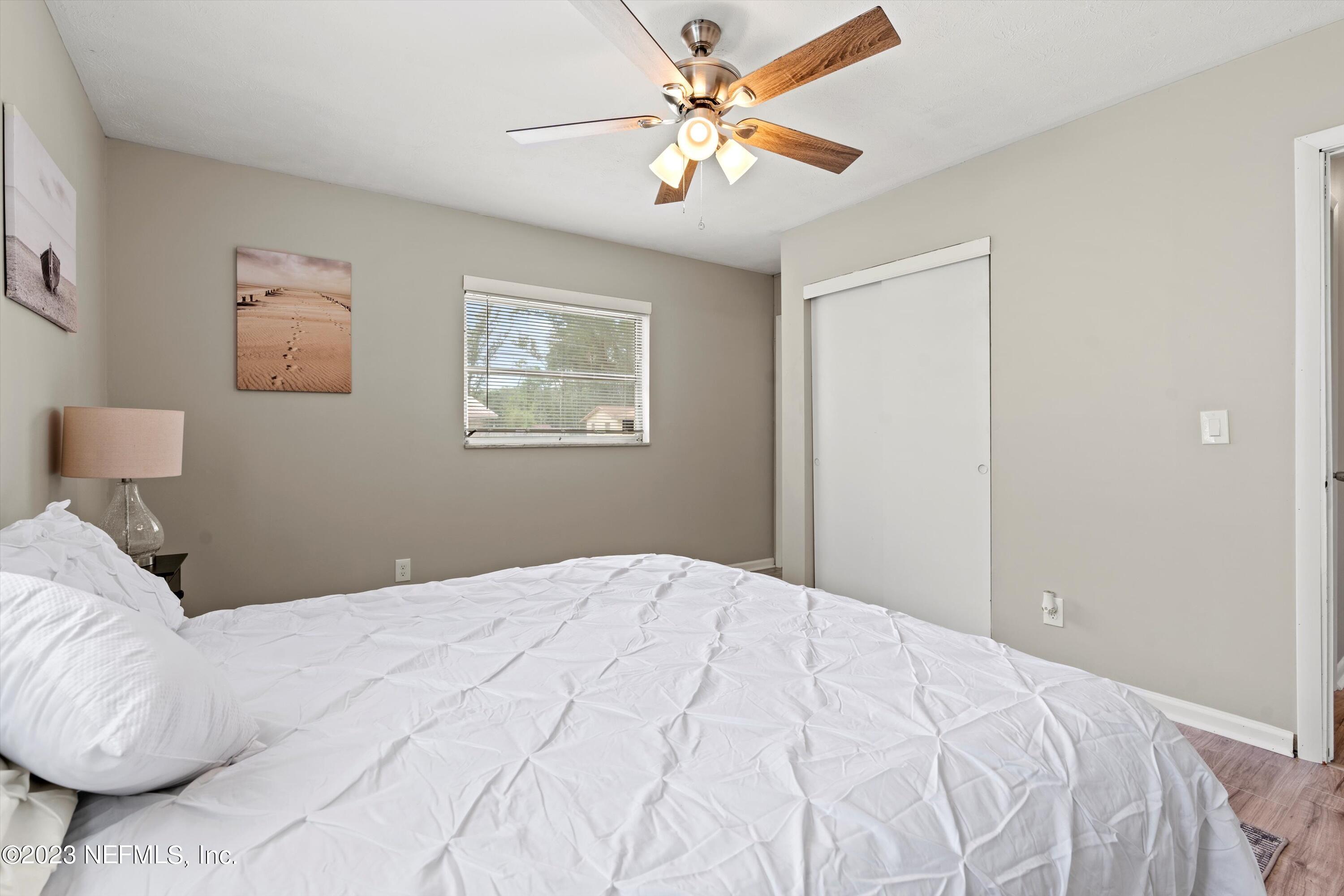 5905 RENAULT Drive W