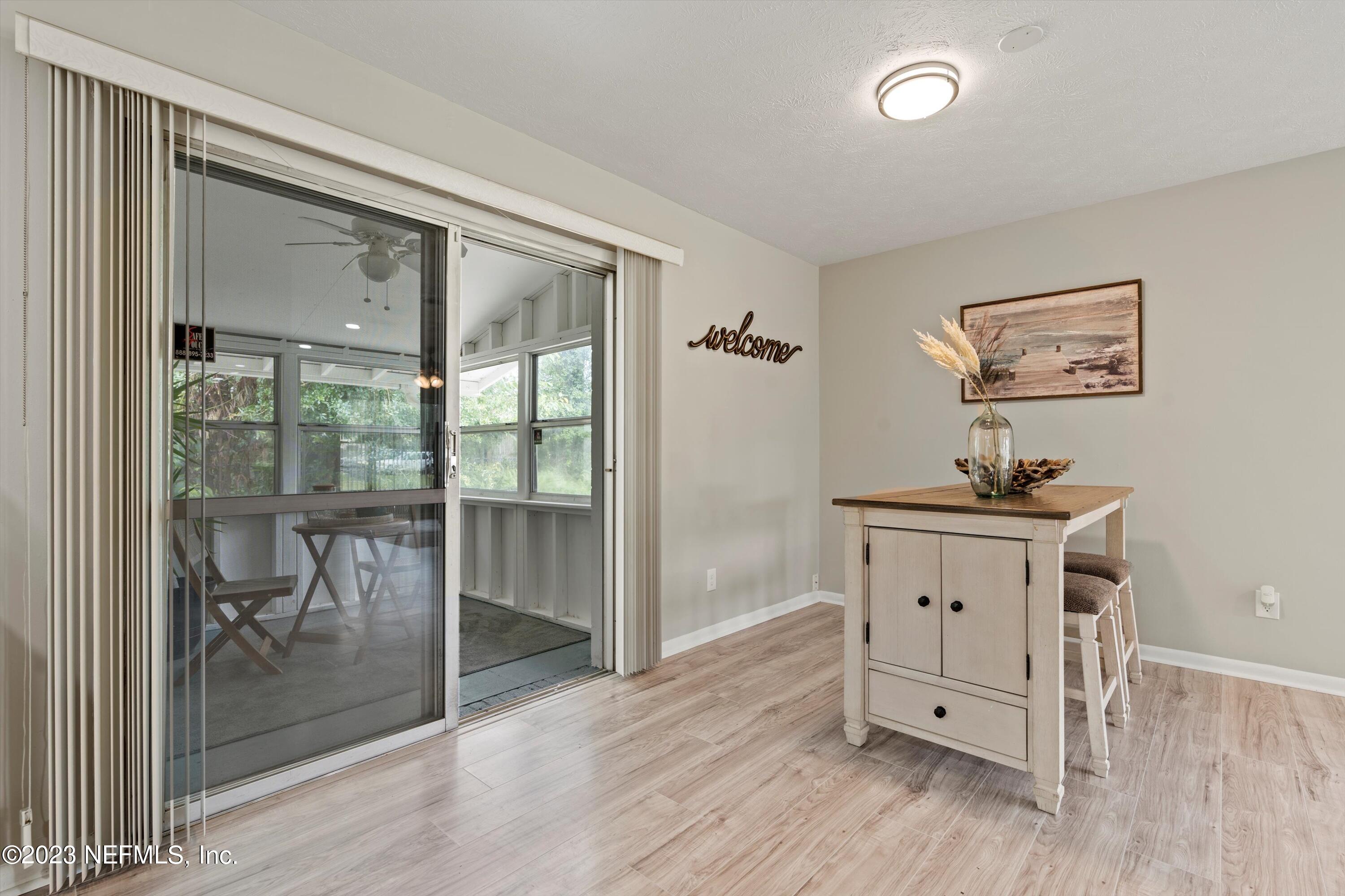 5905 RENAULT Drive W