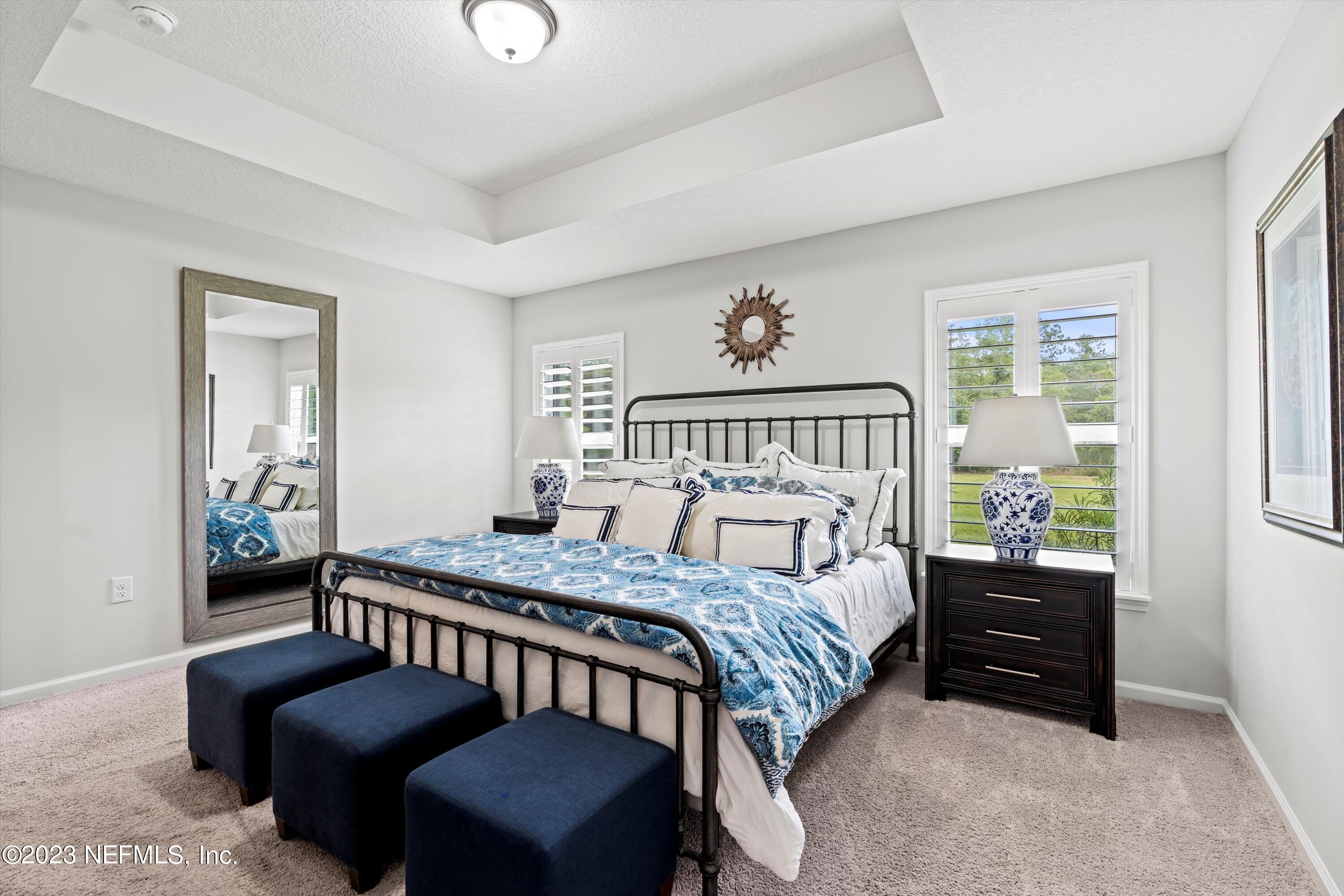 1653 LEWIS LAKE Lane