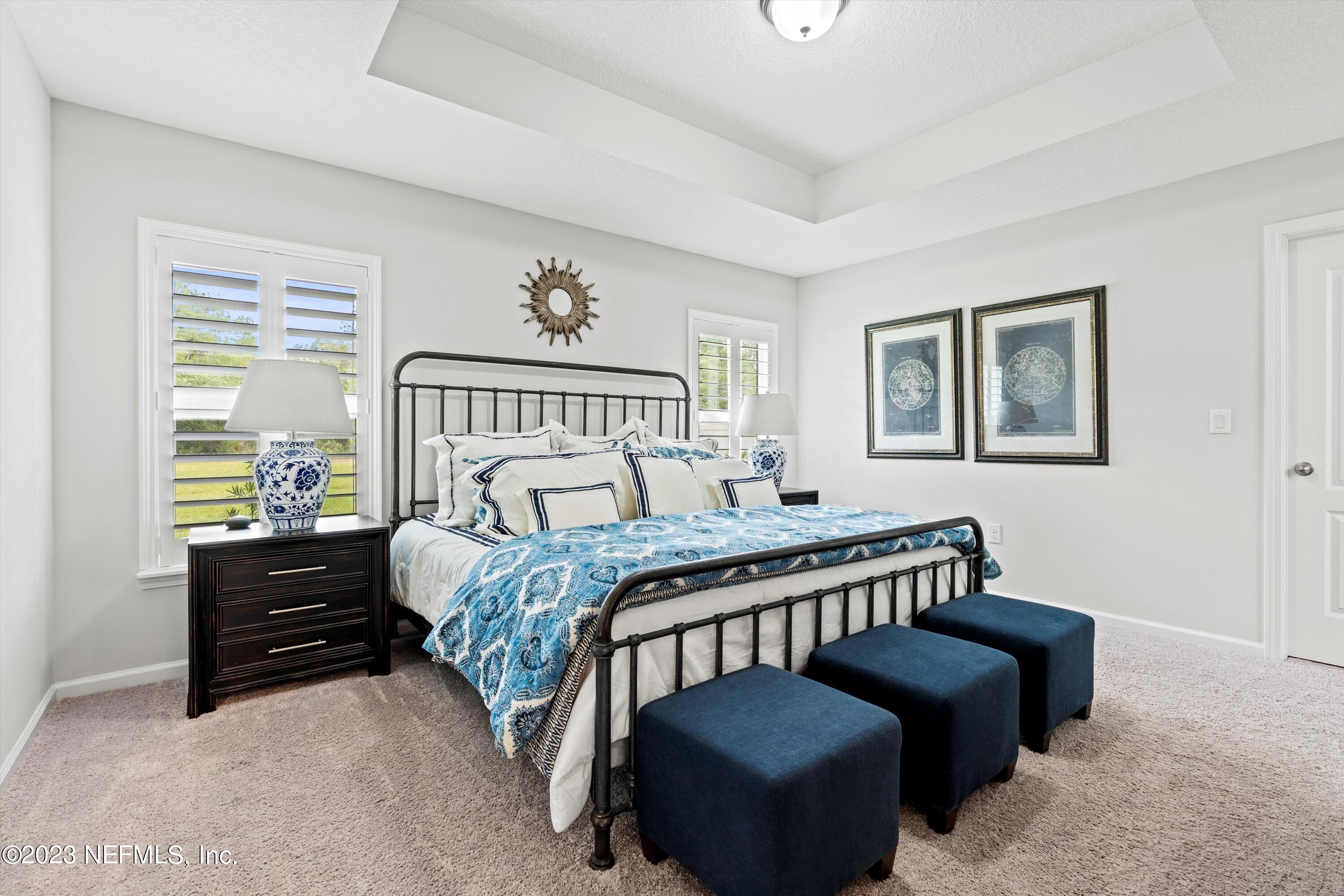 1653 LEWIS LAKE Lane