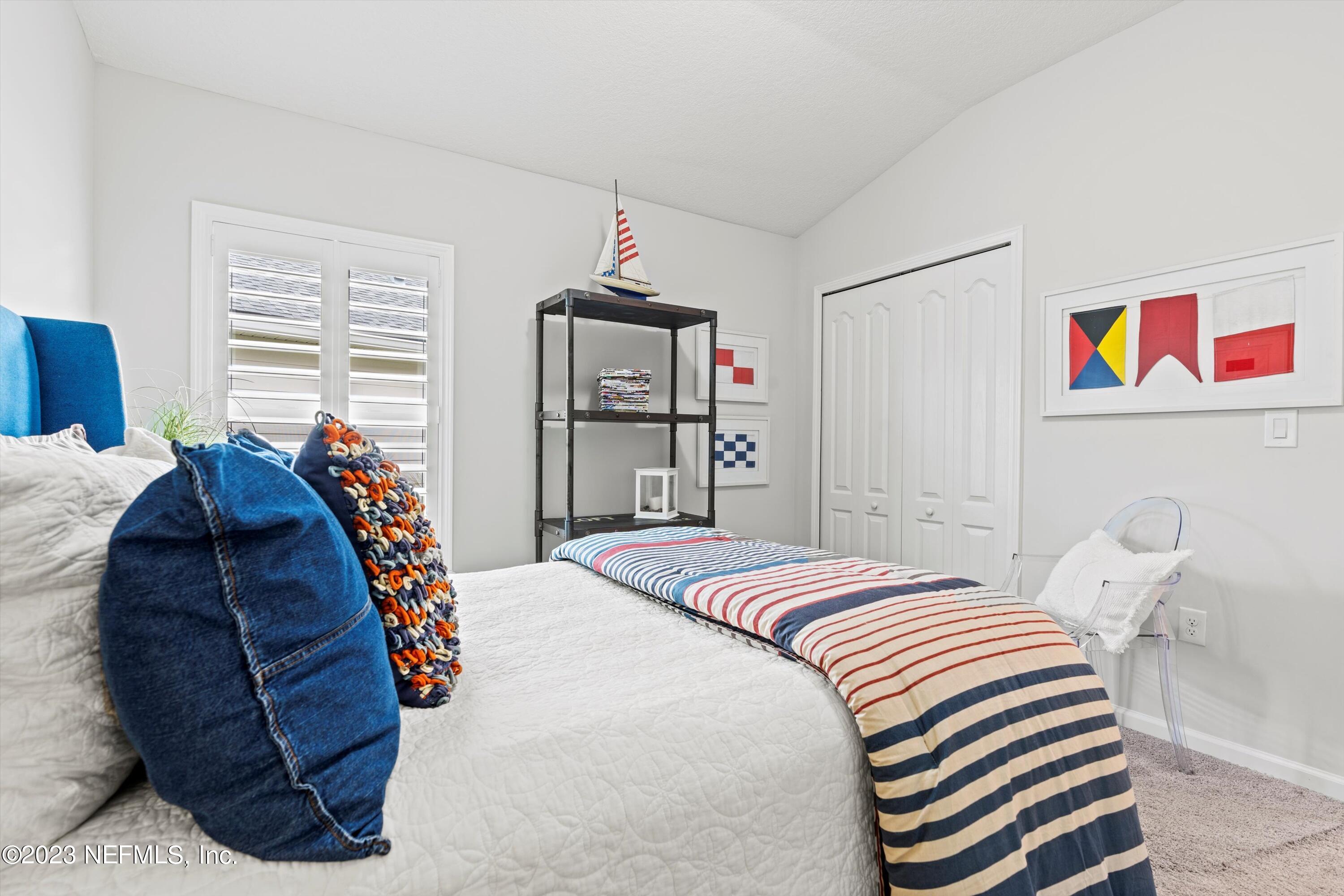 1653 LEWIS LAKE Lane