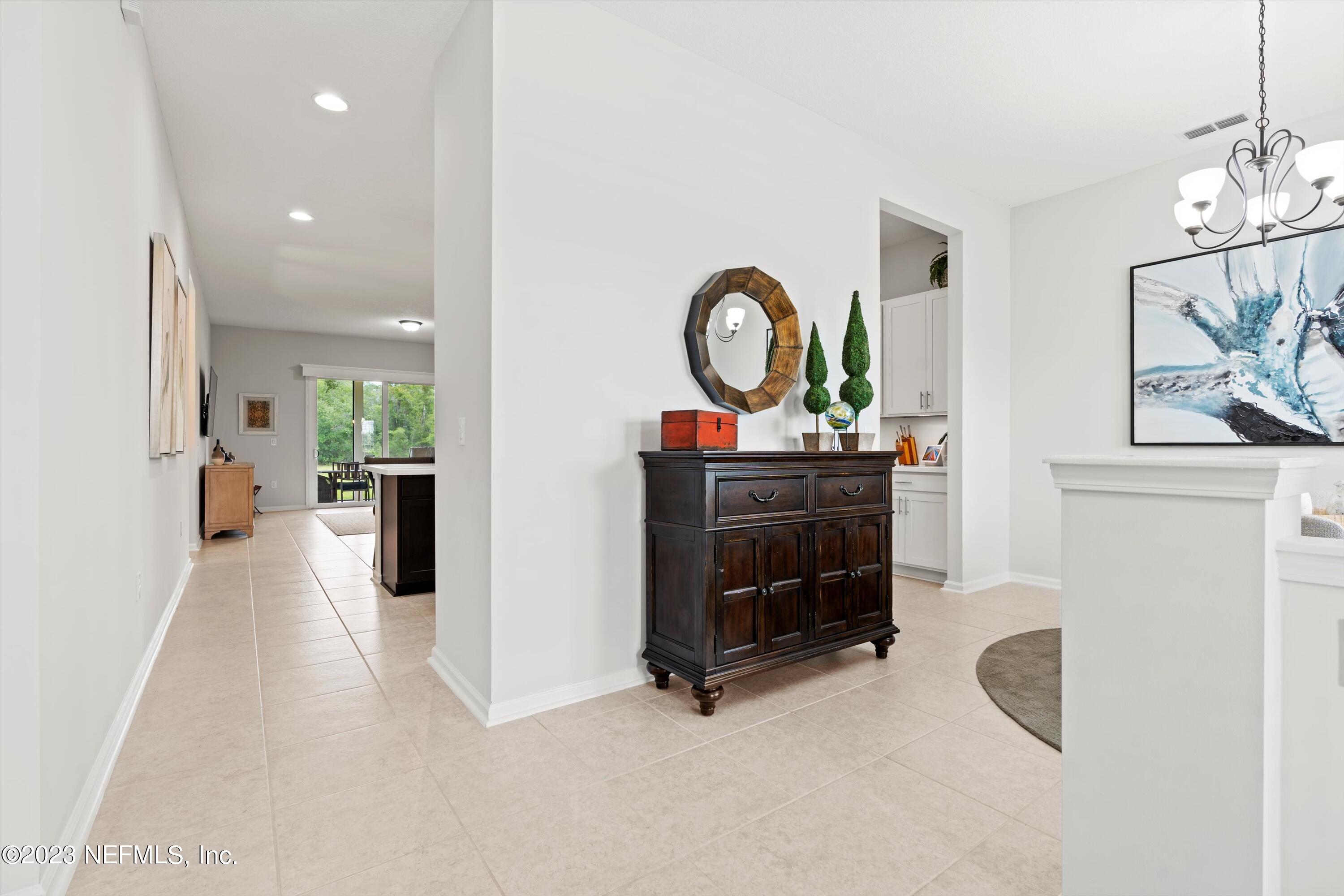 1653 LEWIS LAKE Lane