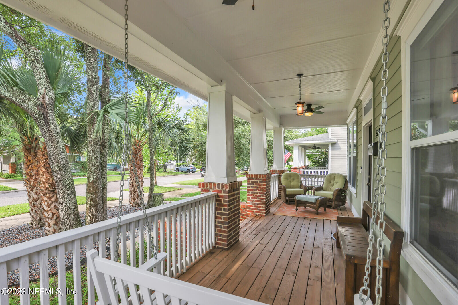 2749 LYDIA Street