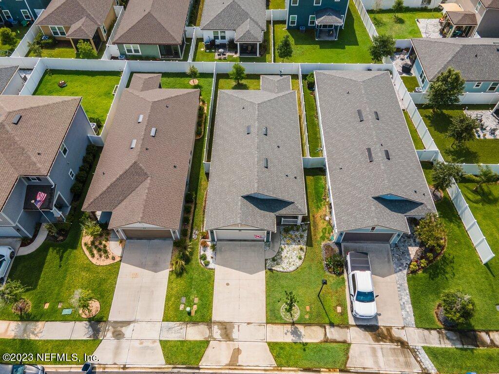 50 SANDERSON Drive