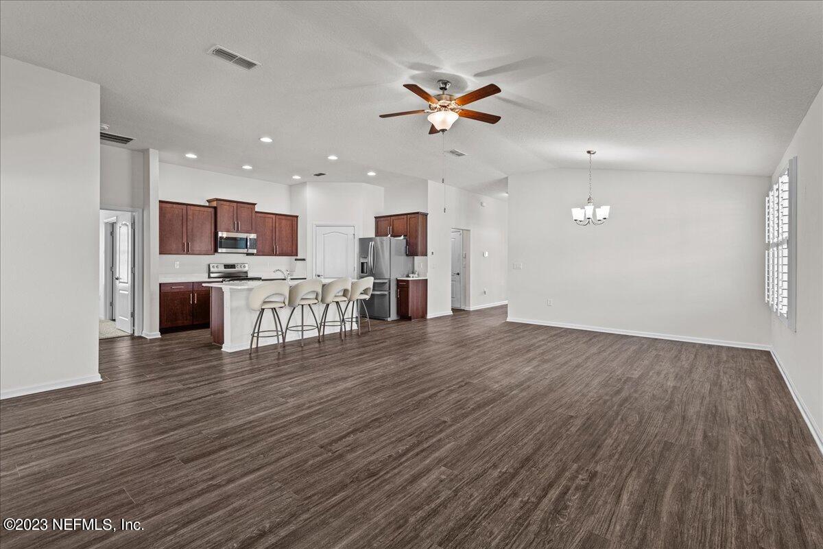 4279 GREEN RIVER Place