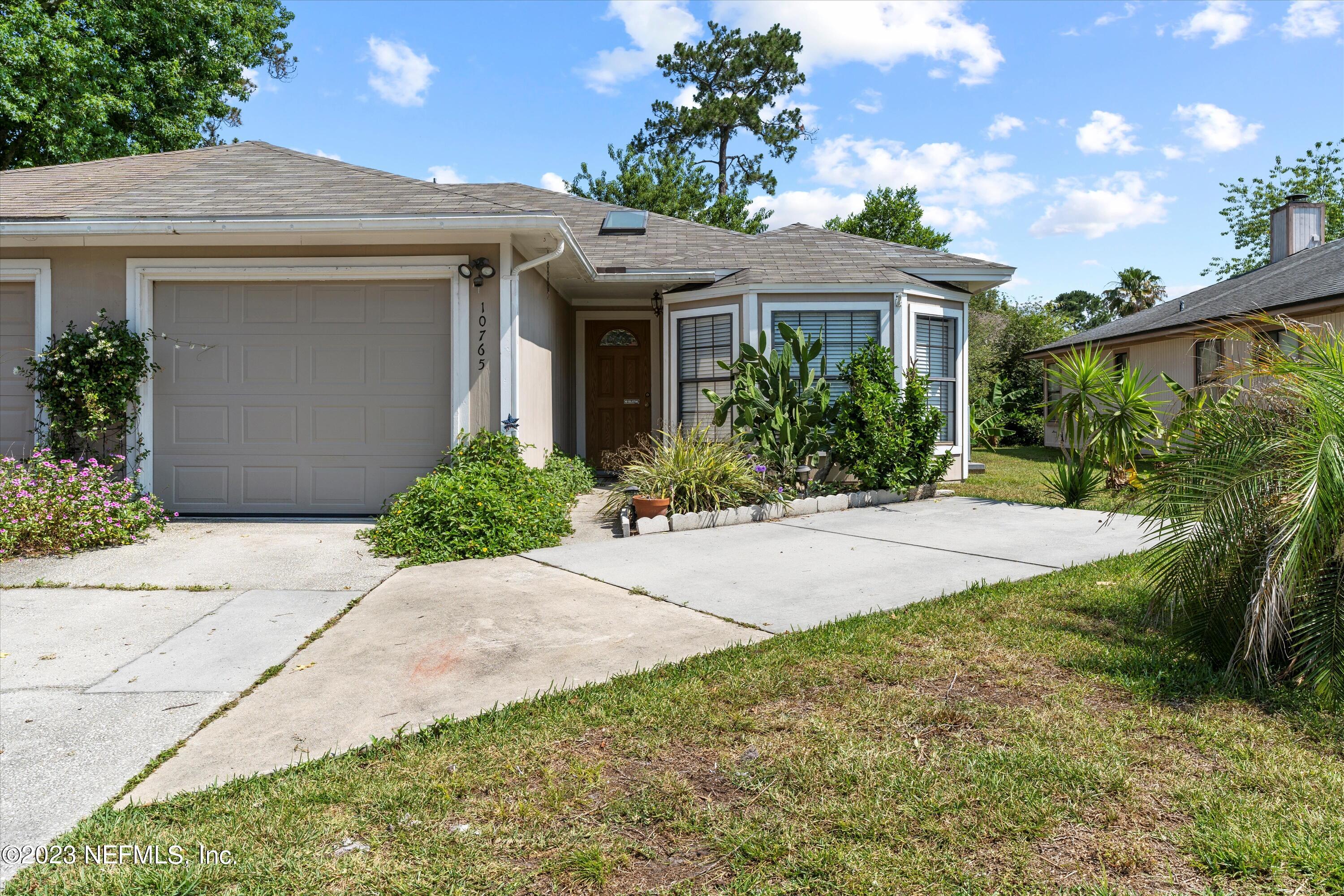 10765 IRONSTONE Drive