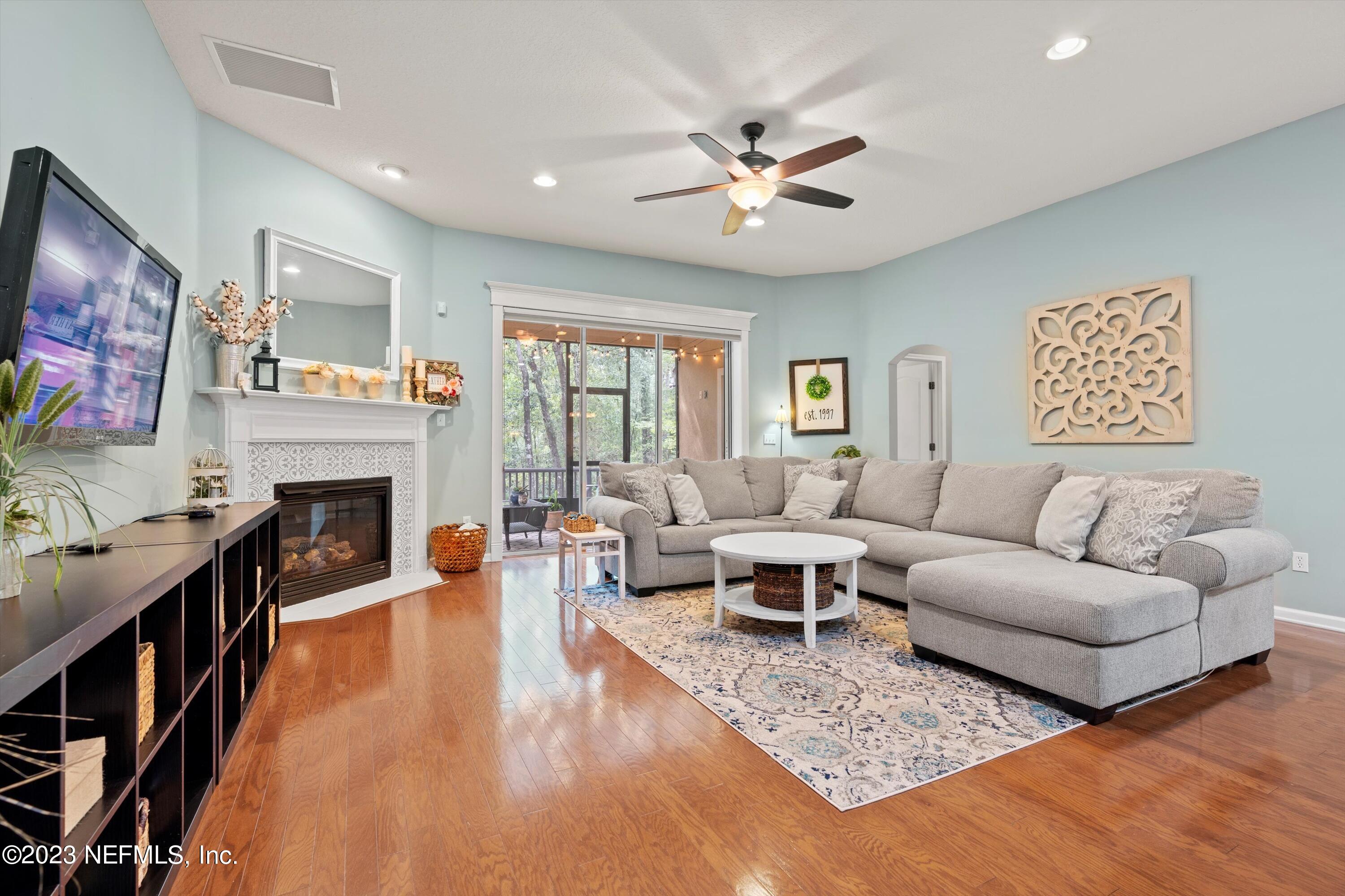 2506 COUNTRY SIDE Drive