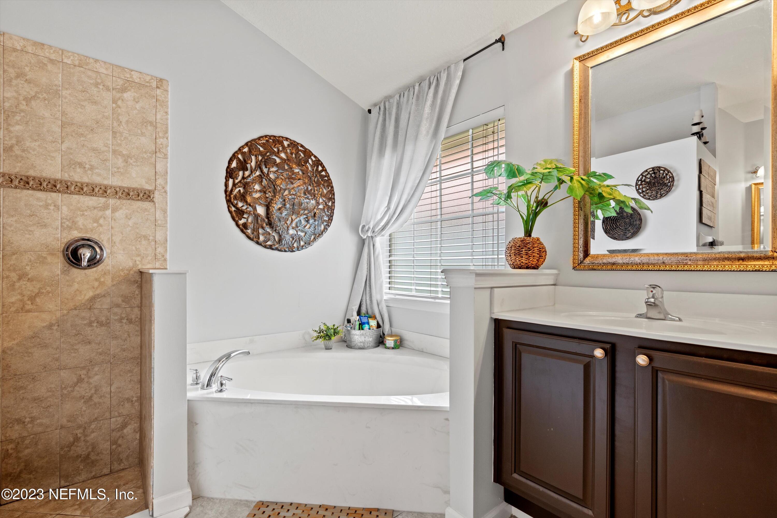 2506 COUNTRY SIDE Drive