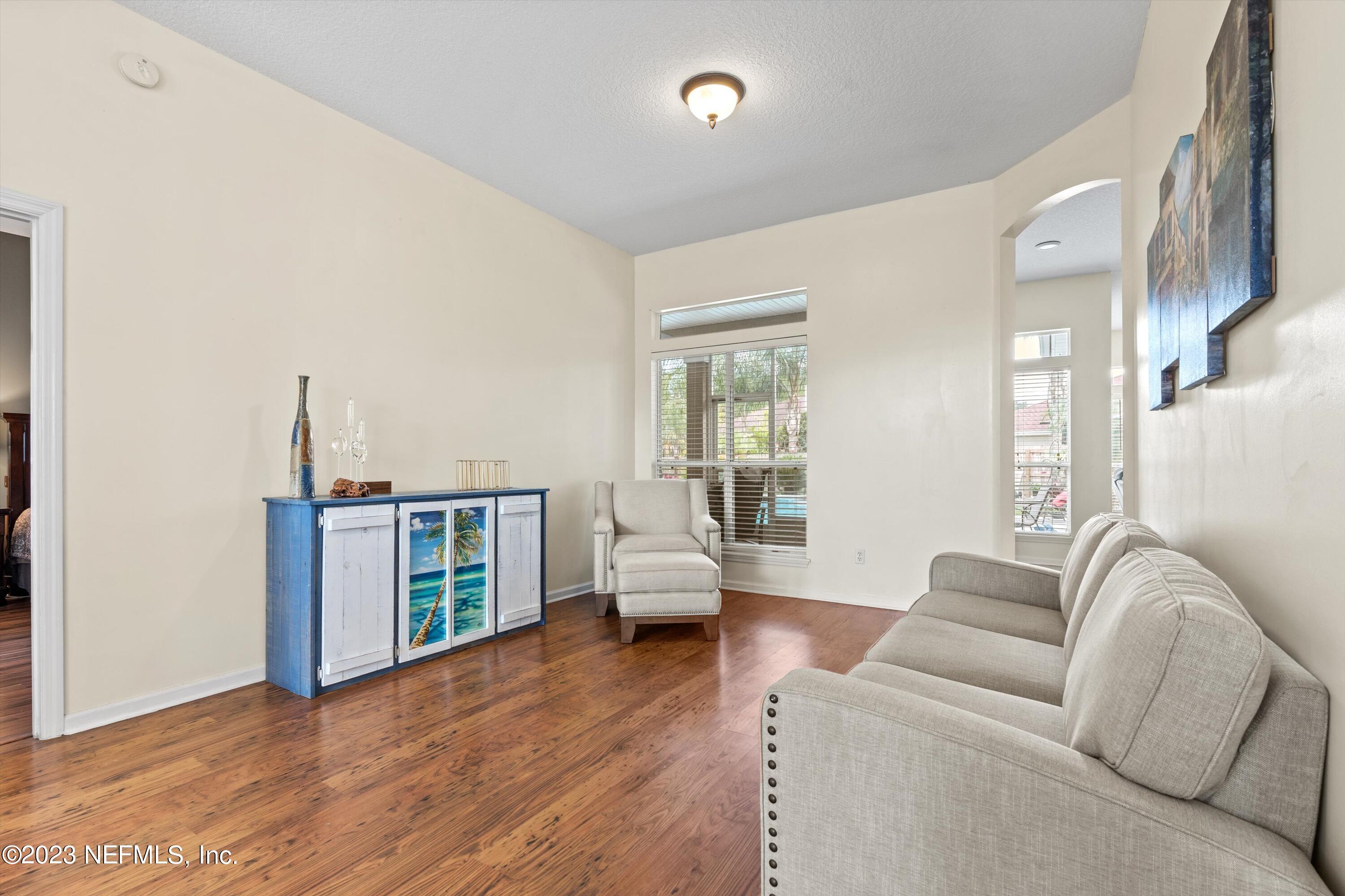 5320 KNIGHTSGATE Court