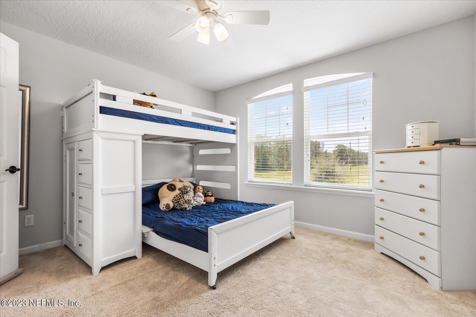 445 RICHMOND Drive, St. Johns