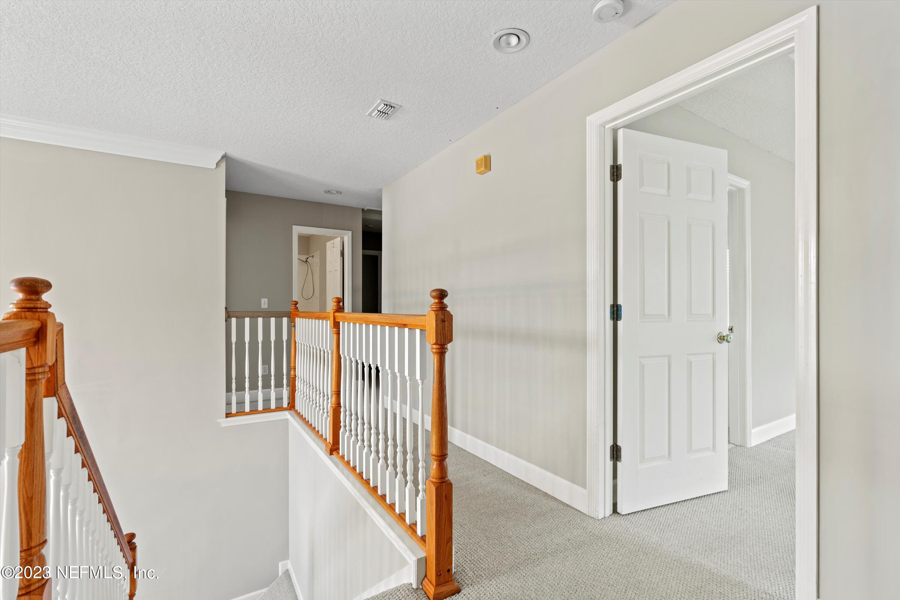 7610 SENTRY OAK Circle