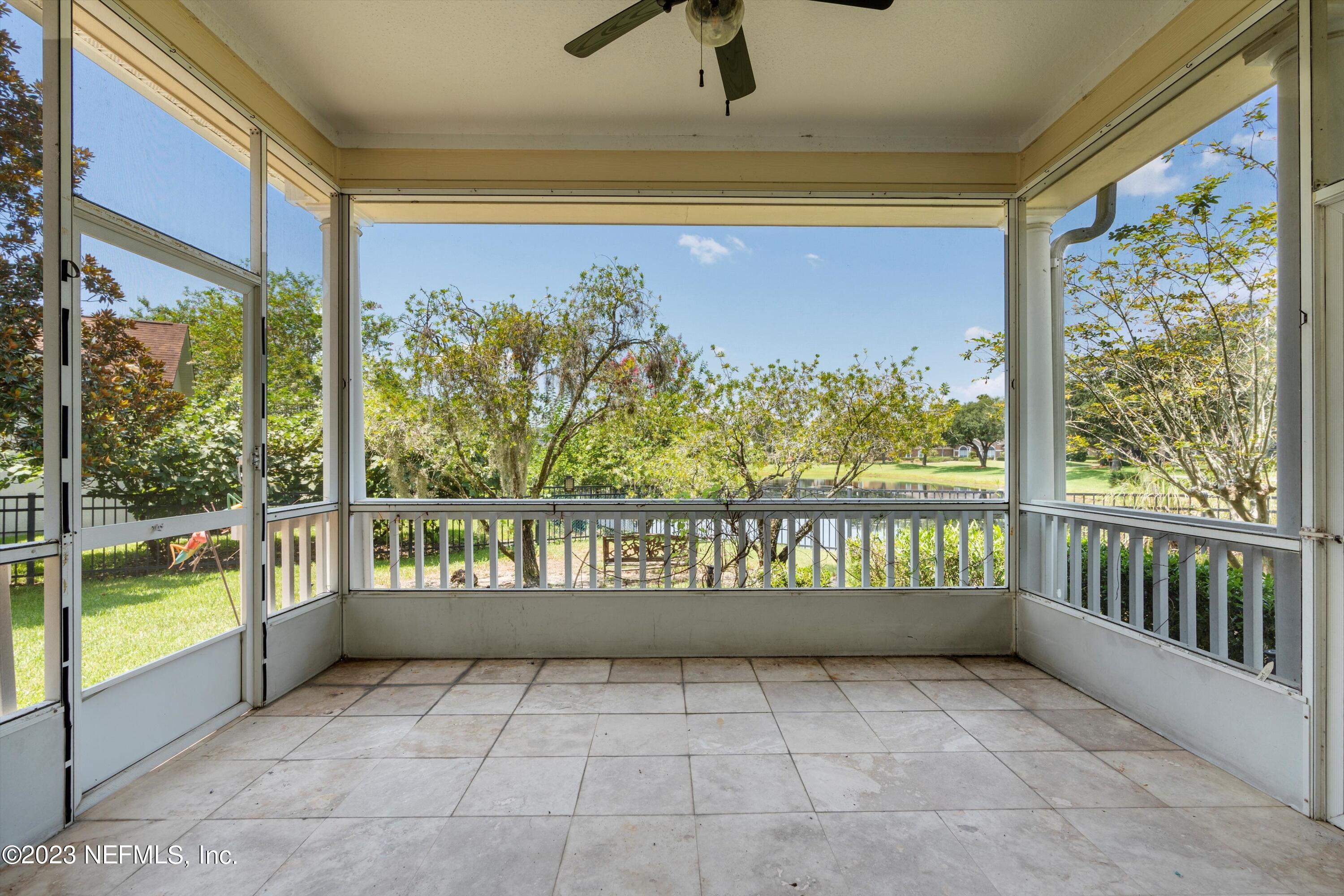 7610 SENTRY OAK Circle