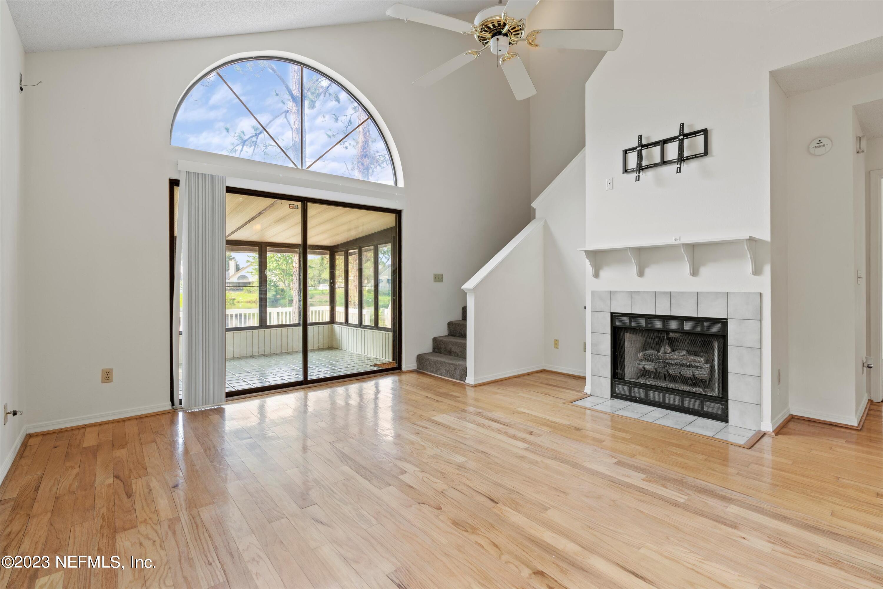 10538 BROOMSEDGE Court