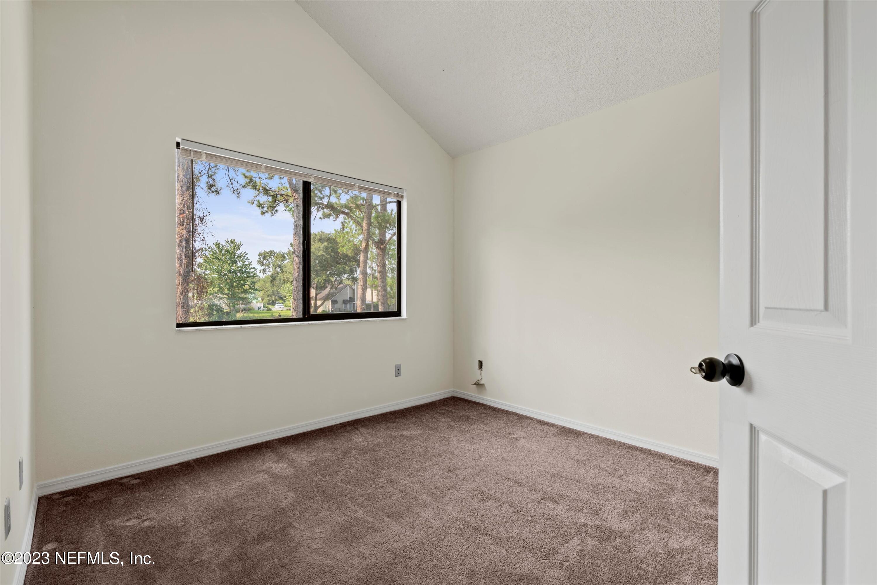 10538 BROOMSEDGE Court