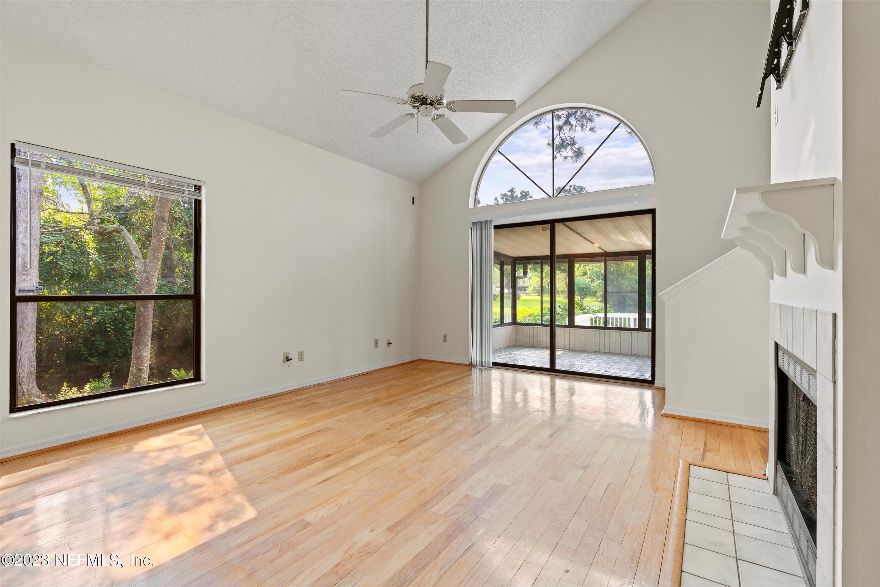 10538 BROOMSEDGE Court