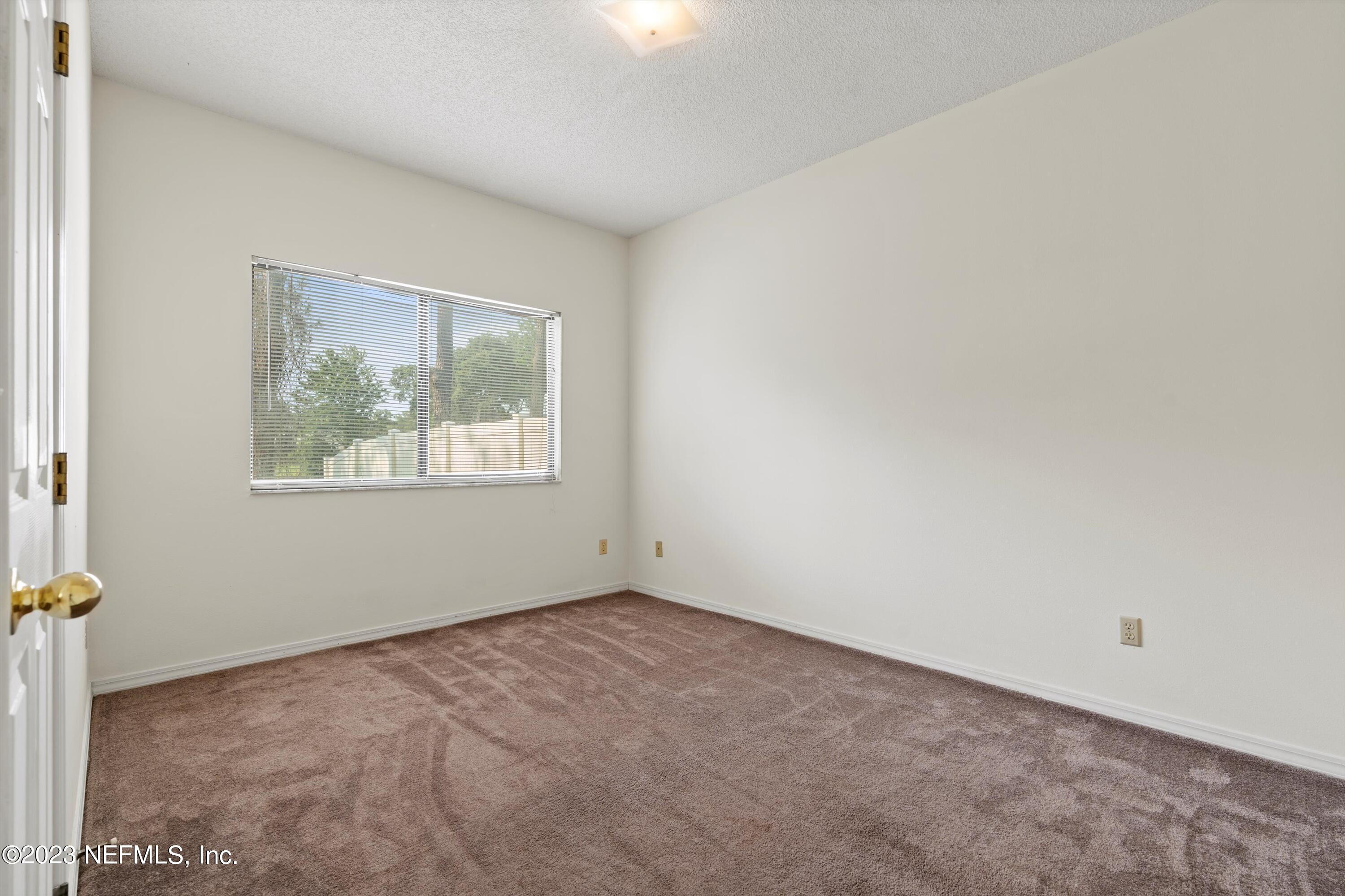 10538 BROOMSEDGE Court