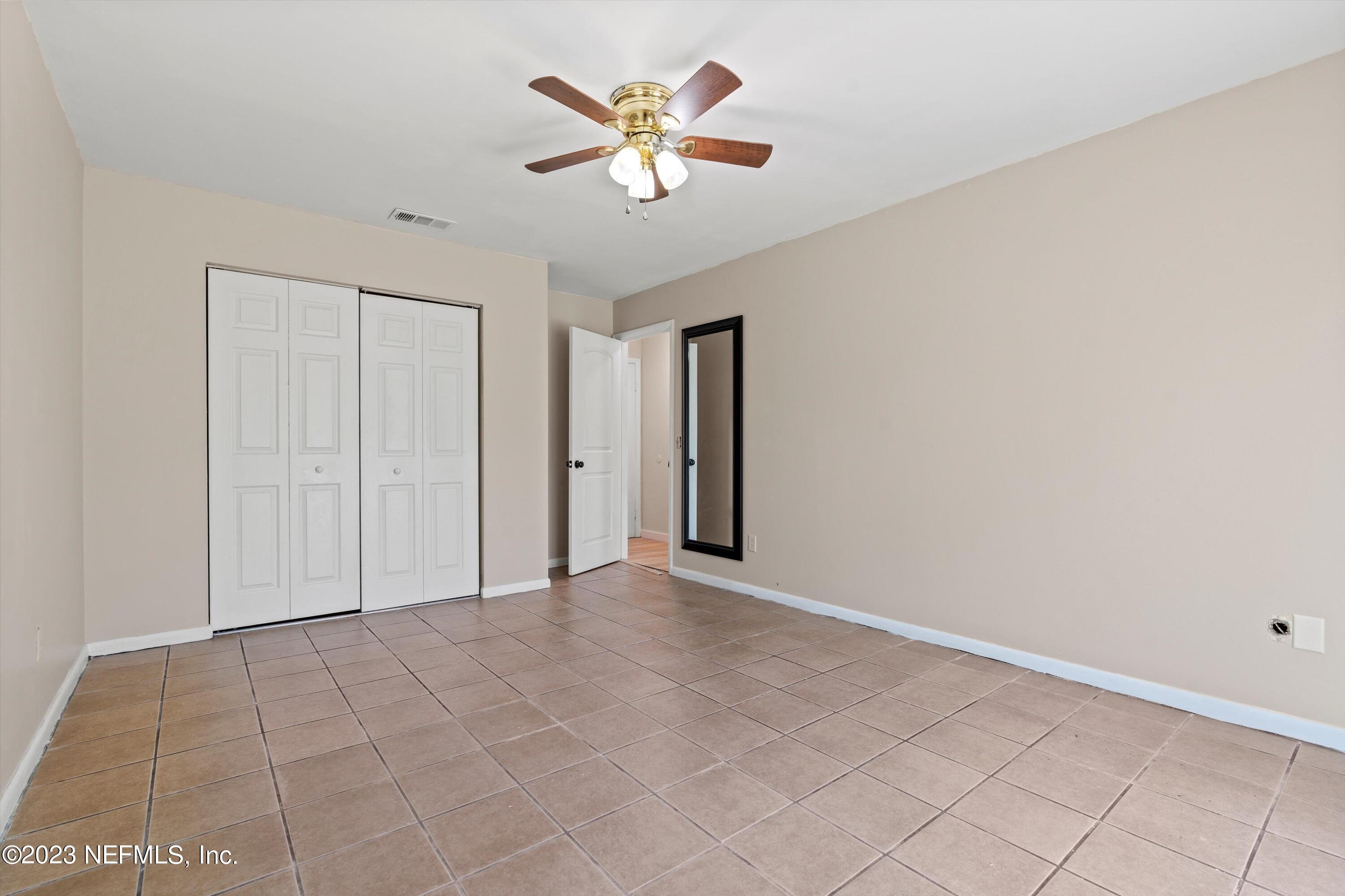 1845 OLD MOULTRIE Road, 65