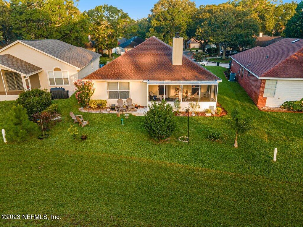 701 PUTTERS GREEN Way S