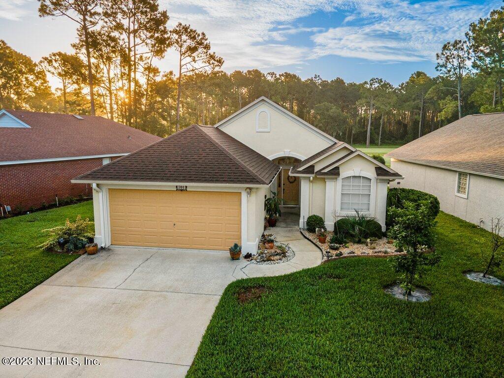 701 PUTTERS GREEN Way S