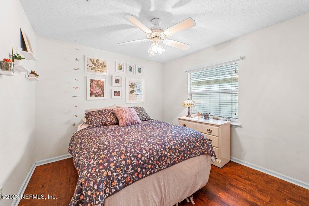 701 PUTTERS GREEN Way S