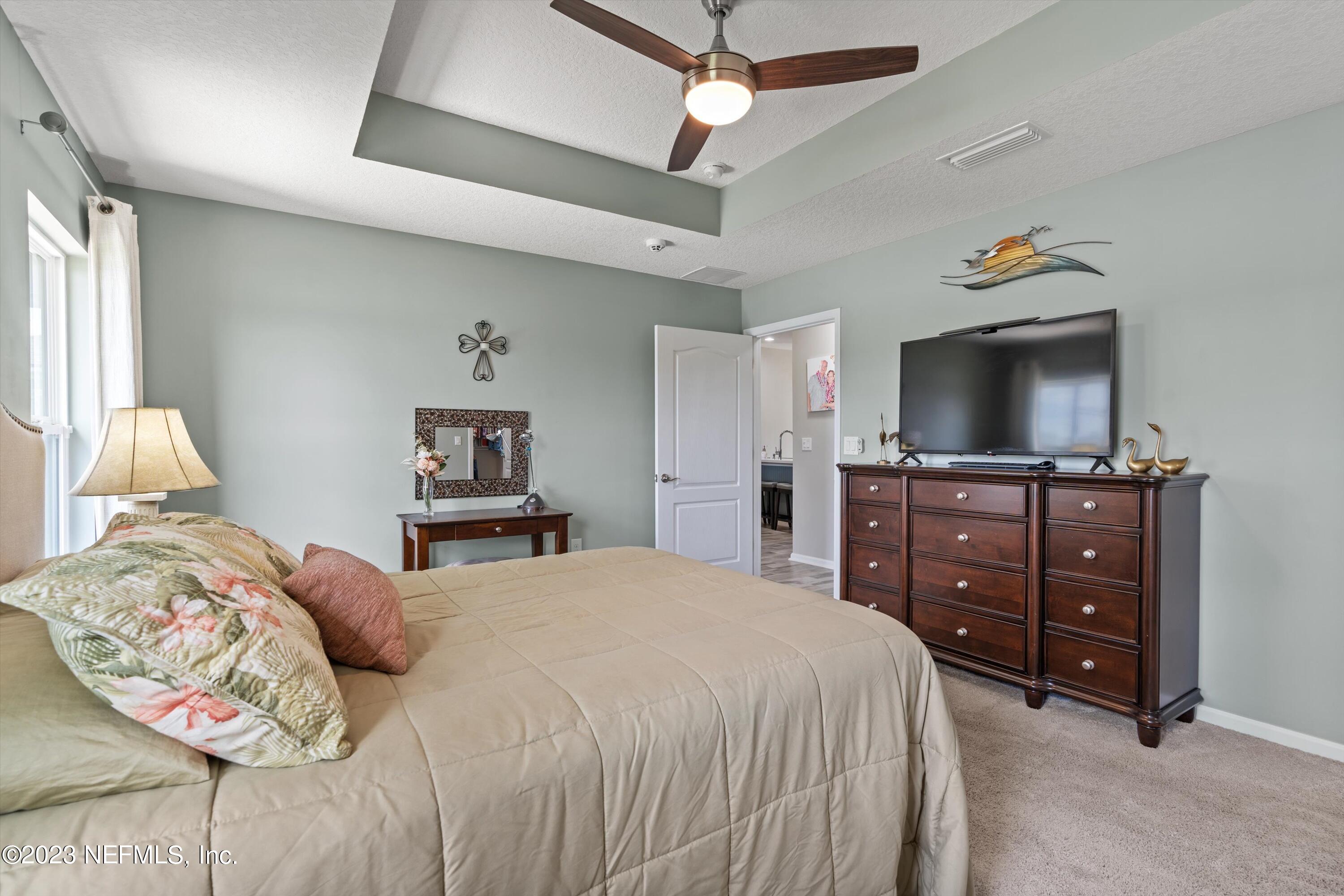 1668 LEWIS LAKE Lane