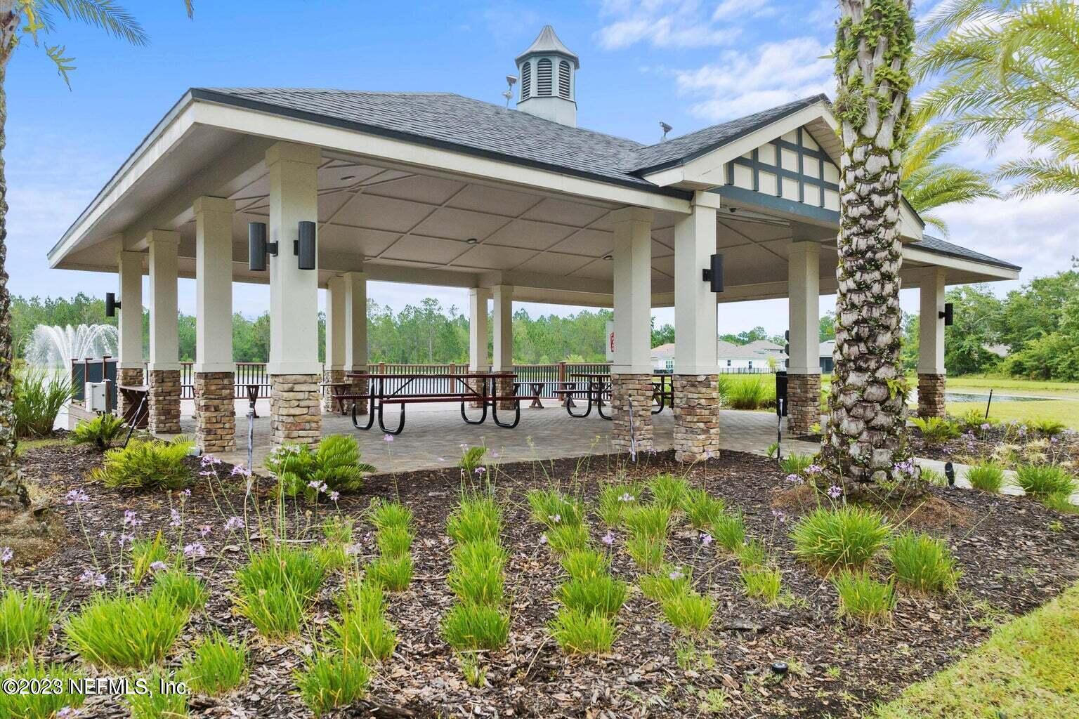 1668 LEWIS LAKE Lane