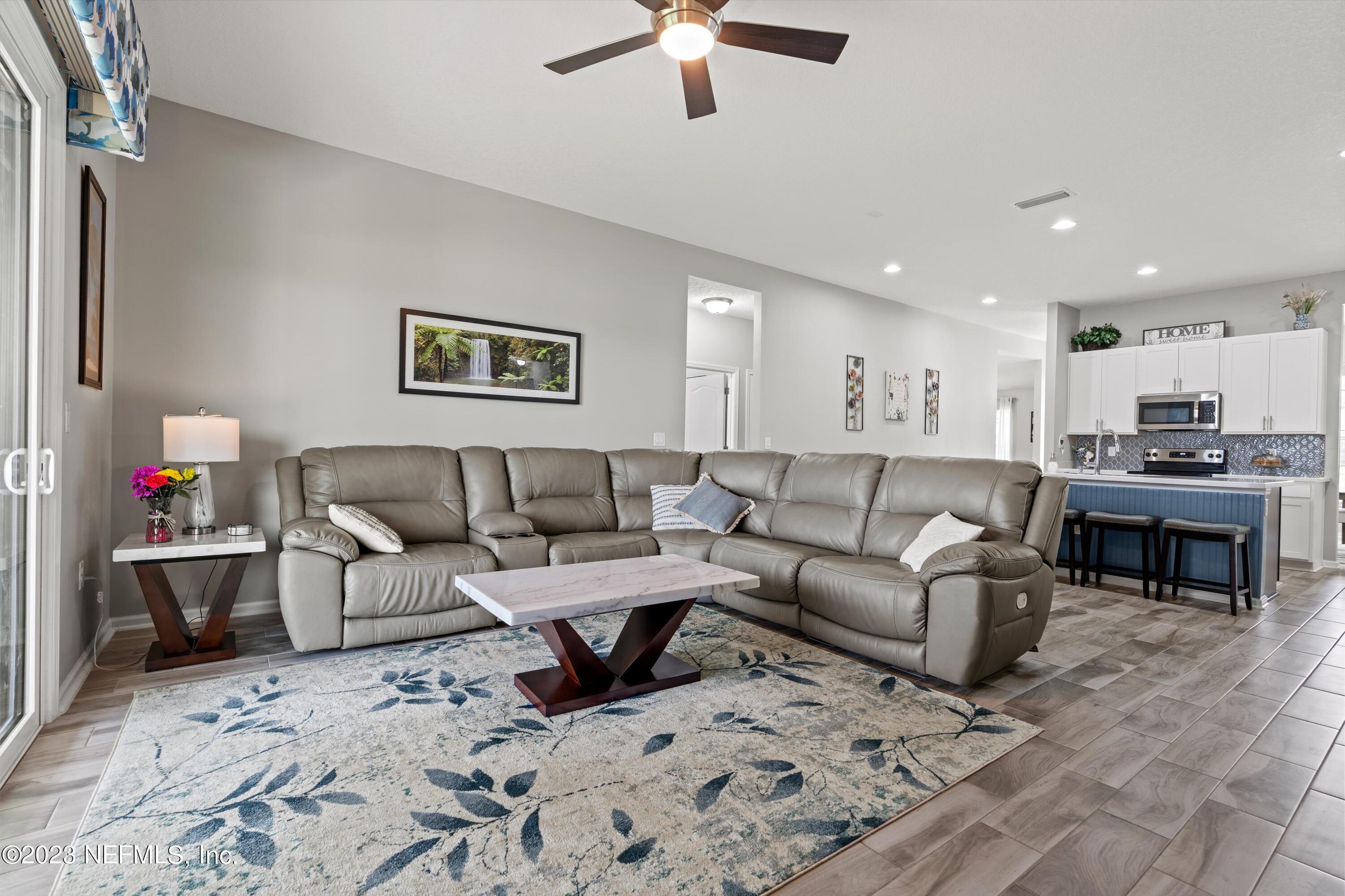 1668 LEWIS LAKE Lane