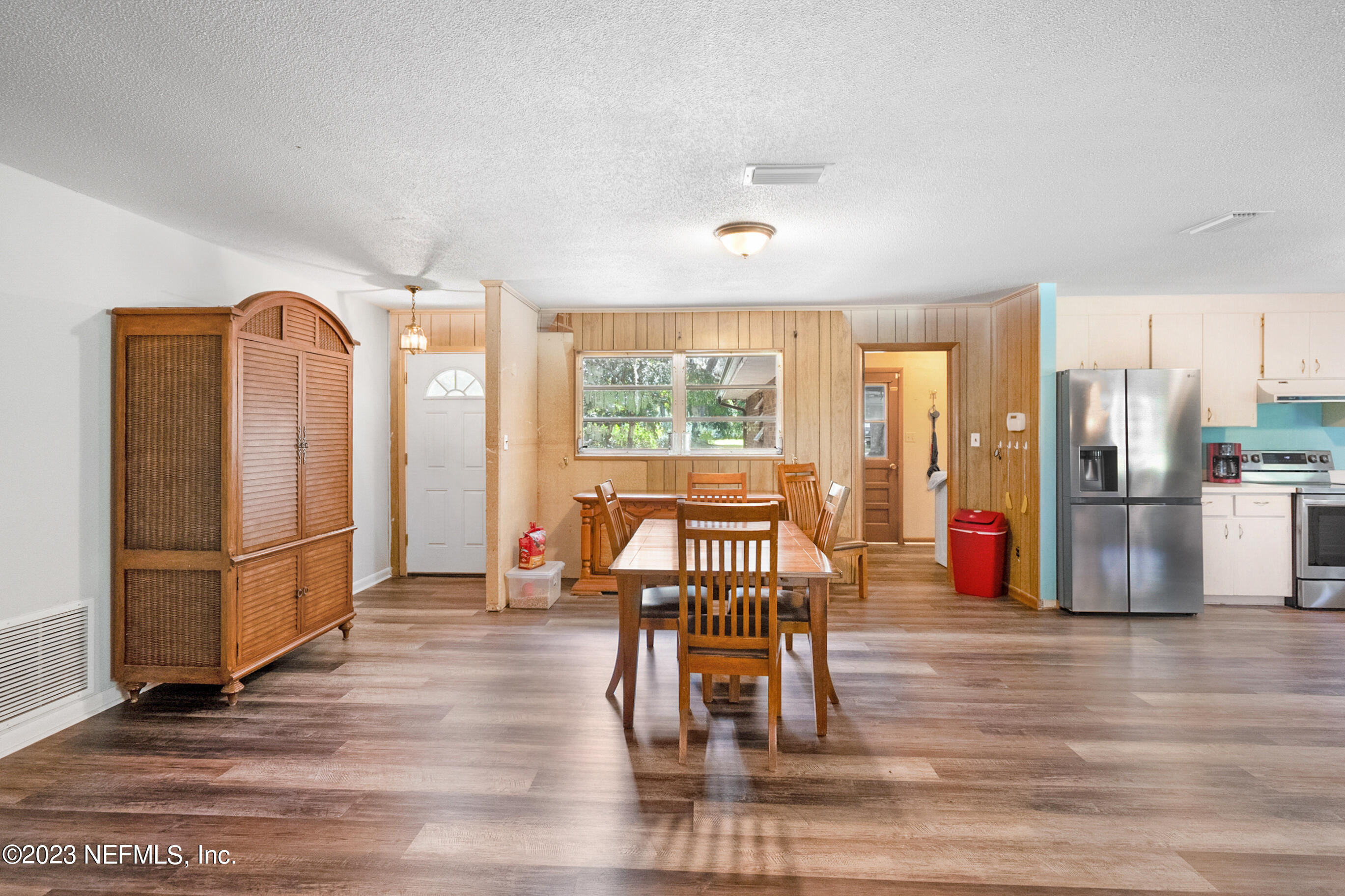 7006 BRIGHTWATER Drive