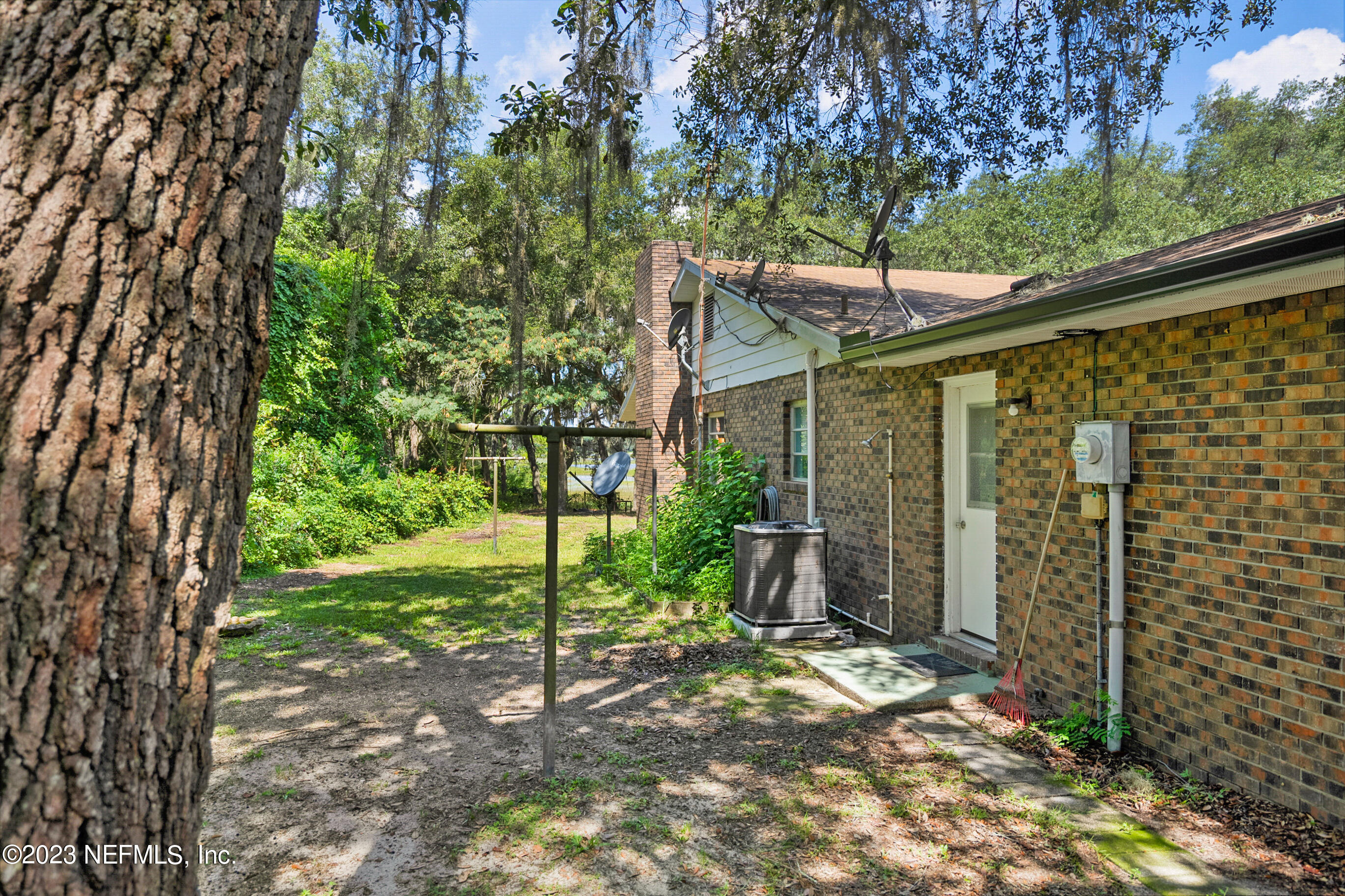 7006 BRIGHTWATER Drive