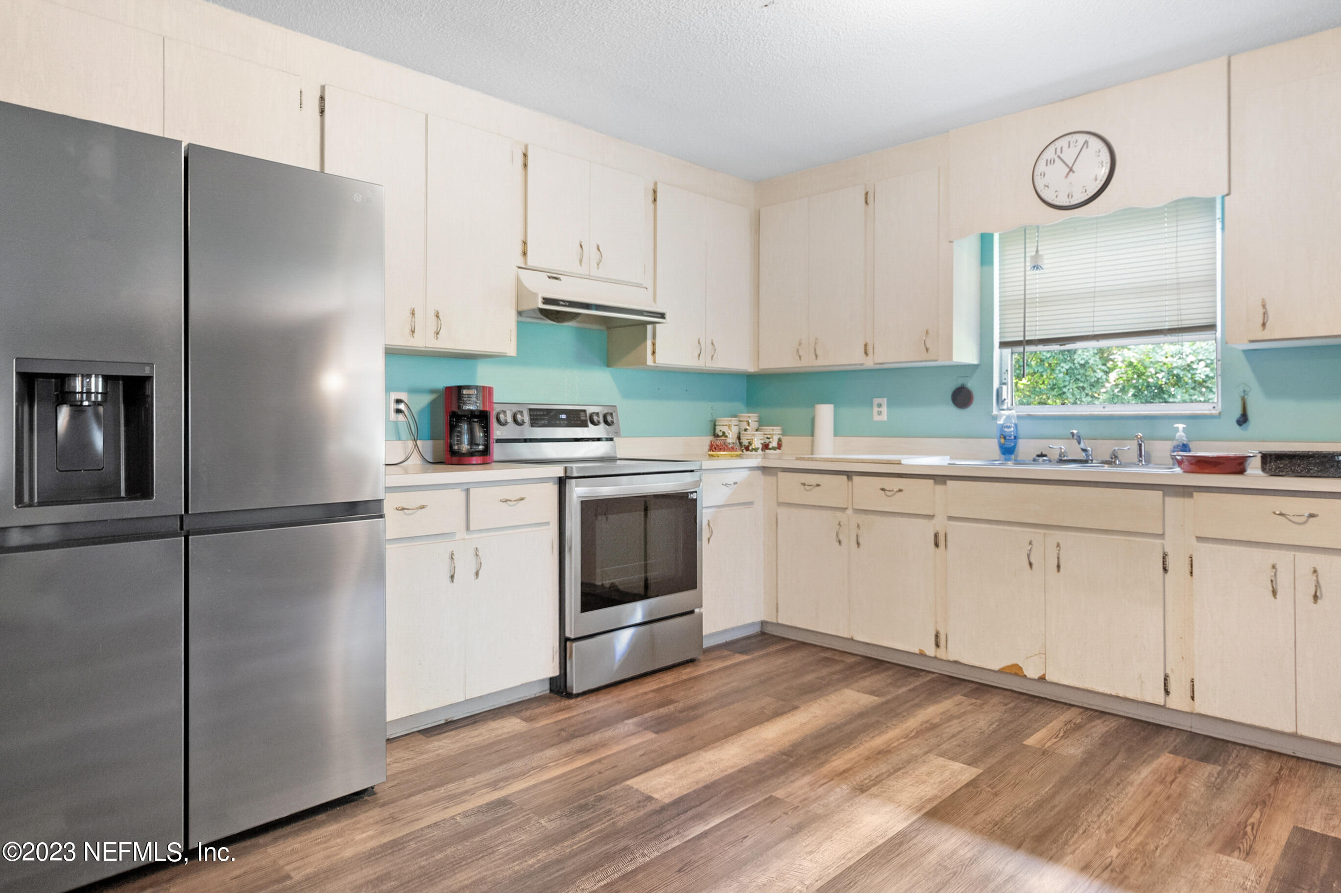 7006 BRIGHTWATER Drive