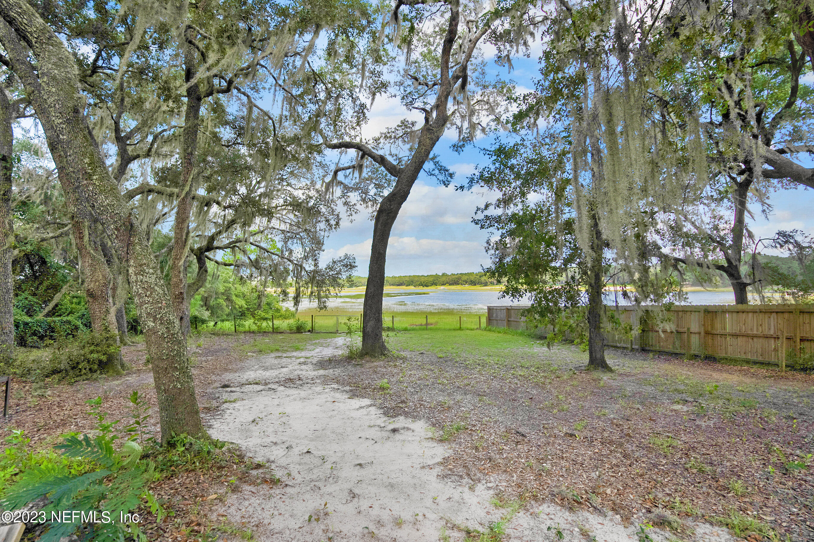 7006 BRIGHTWATER Drive