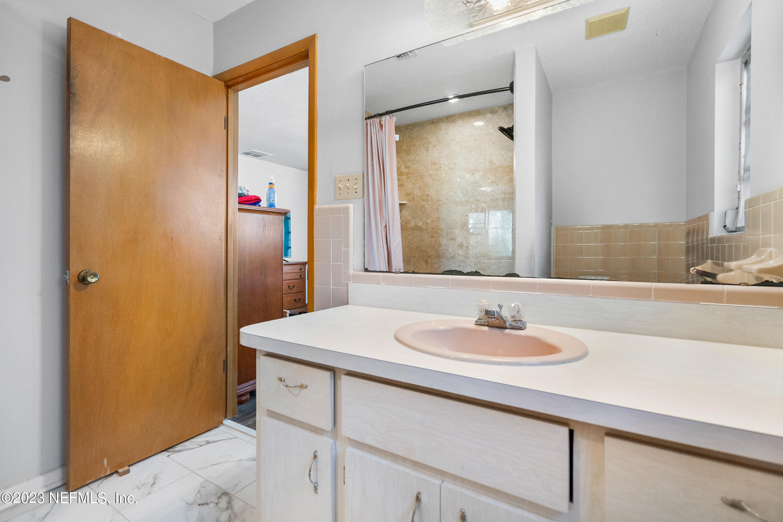 7006 BRIGHTWATER Drive