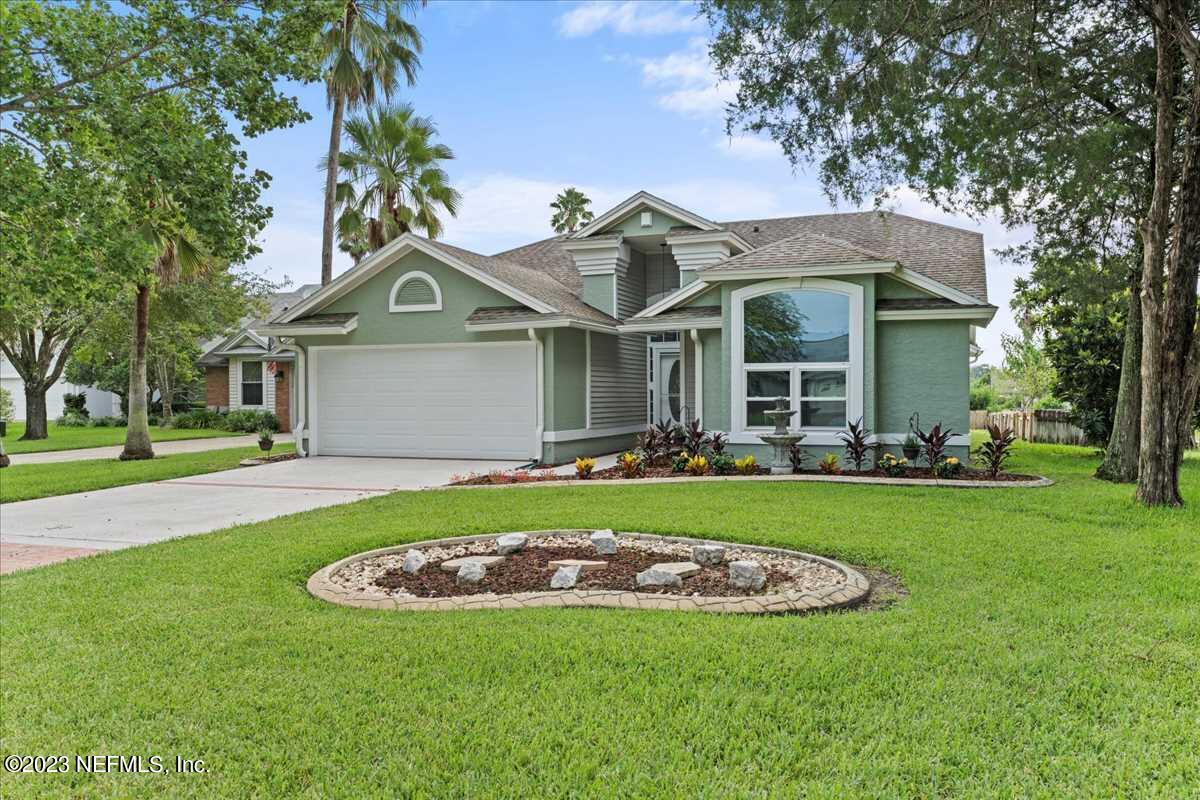 315 LAKE BLUFF Court