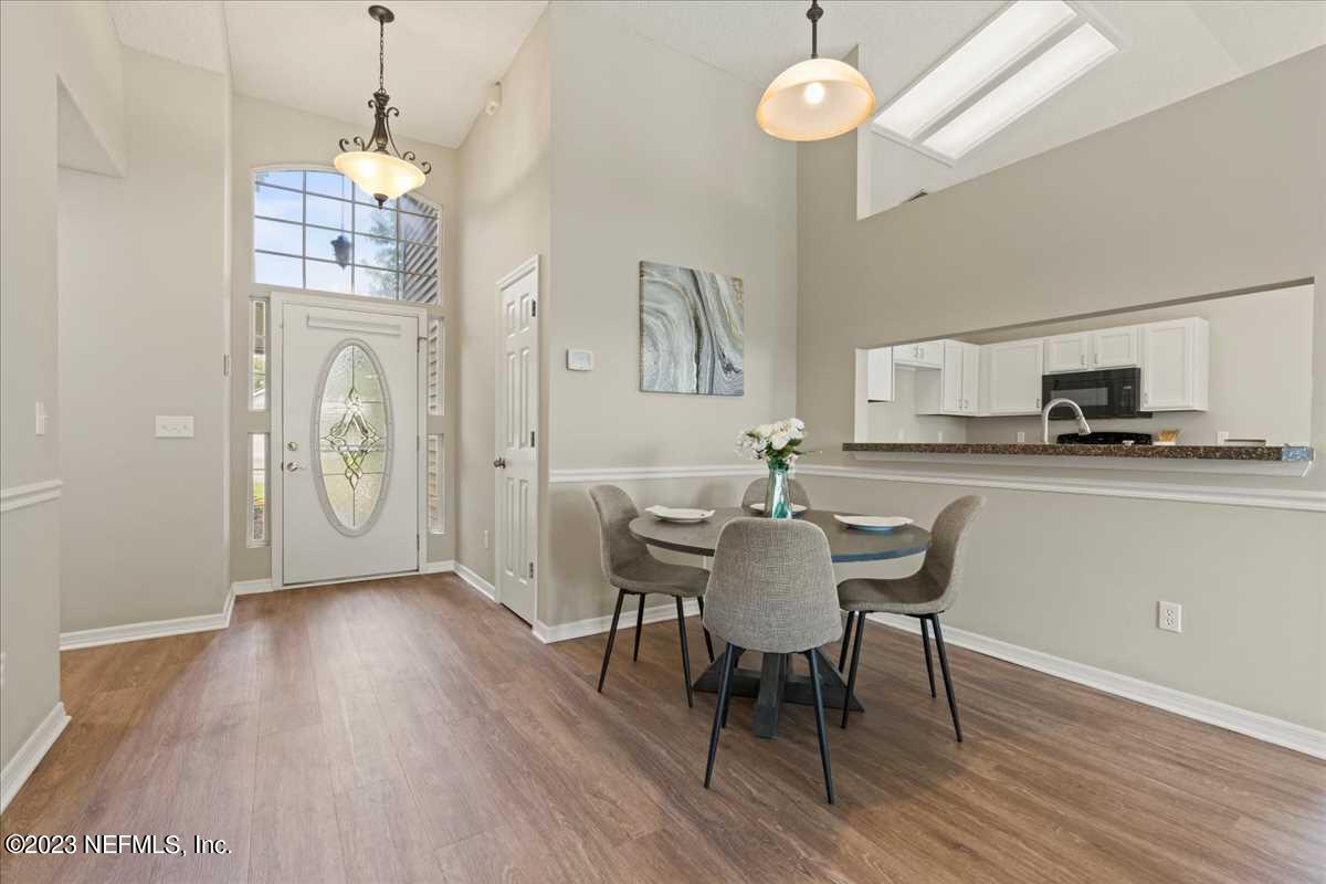 315 LAKE BLUFF Court