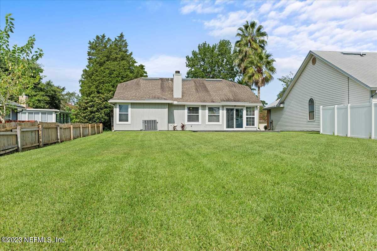 315 LAKE BLUFF Court