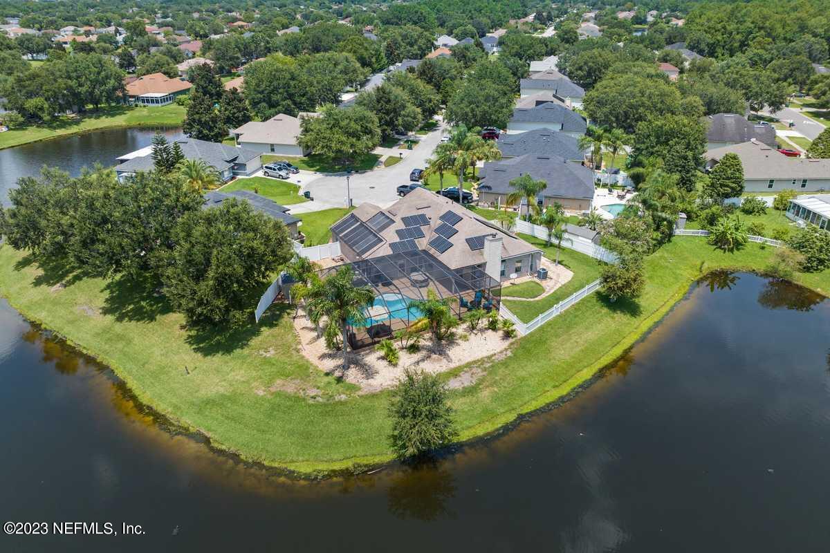 2143 WILLESDON Drive E