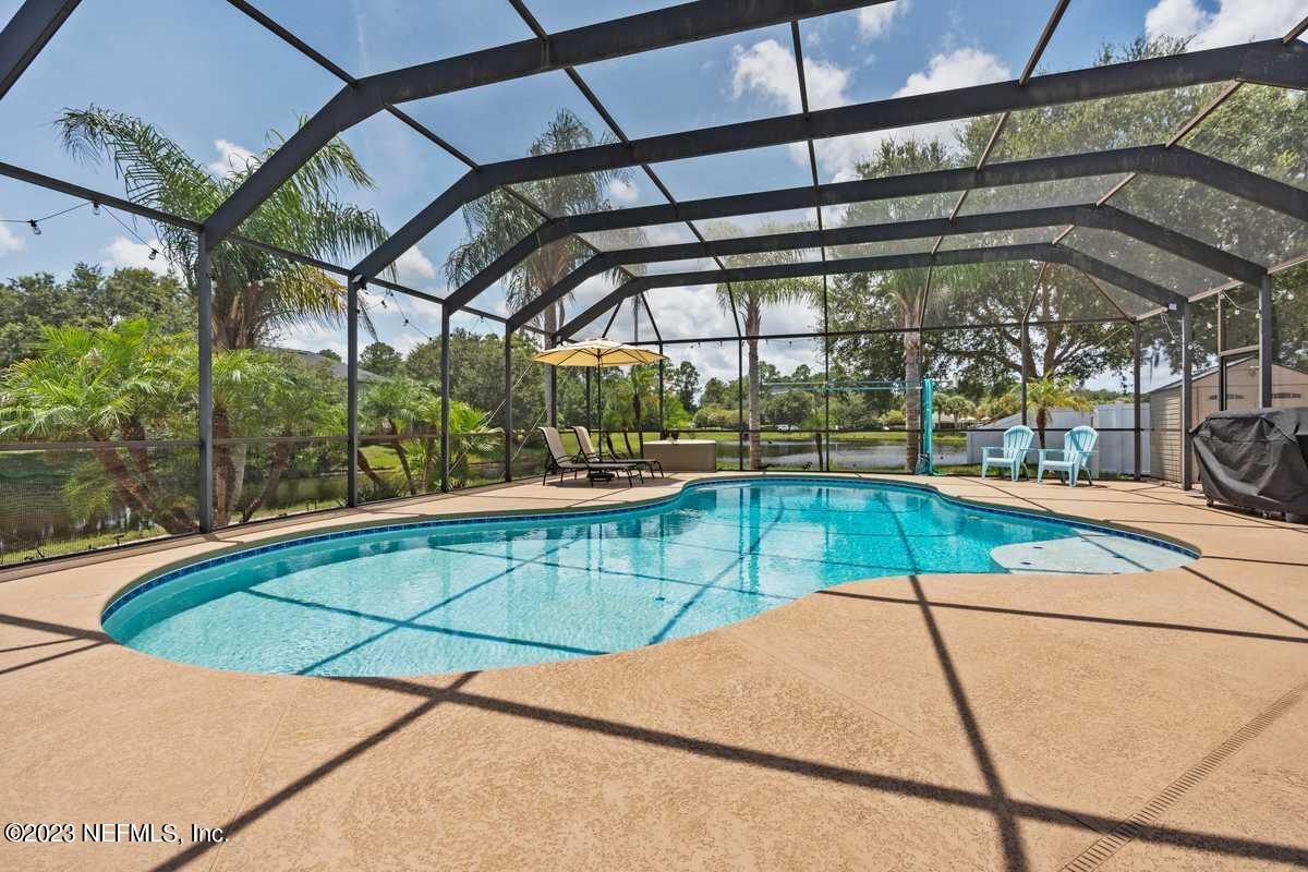 2143 WILLESDON Drive E