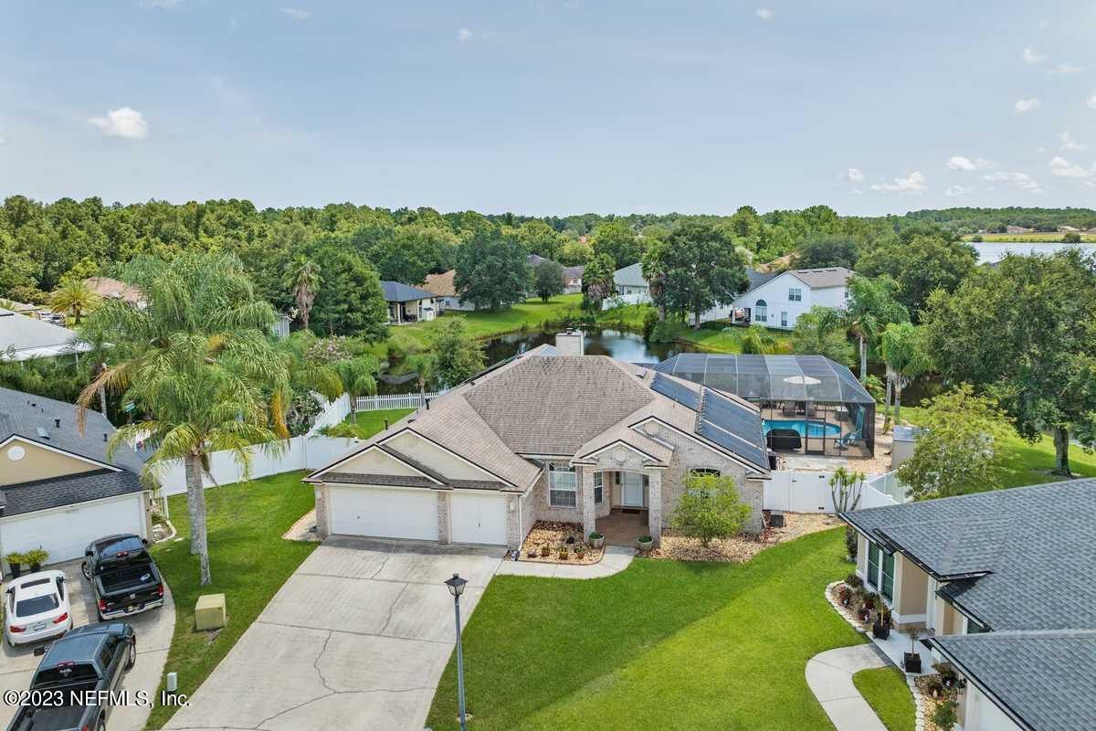 2143 WILLESDON Drive E