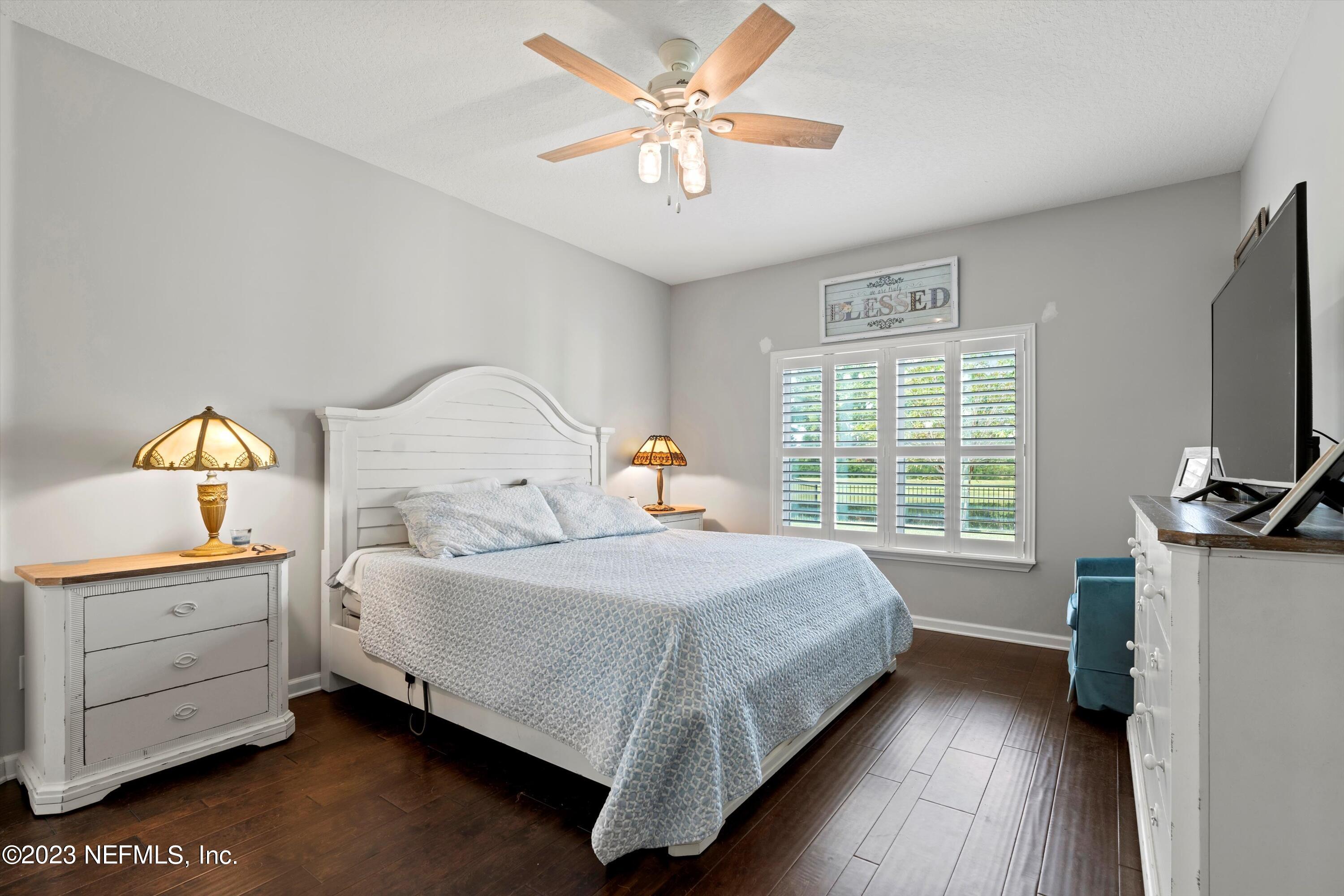 78713 GOLDFINCH Lane