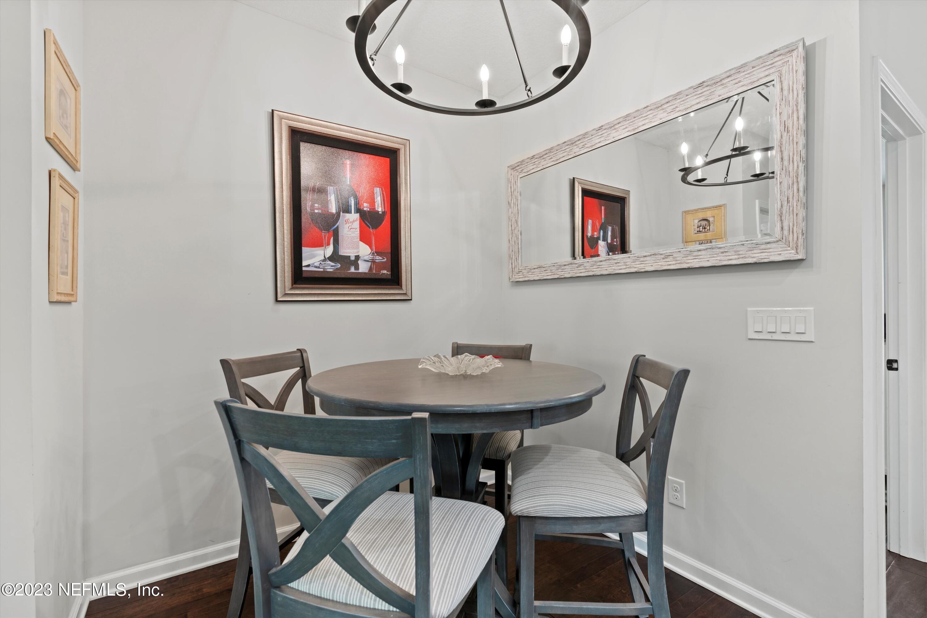 78713 GOLDFINCH Lane