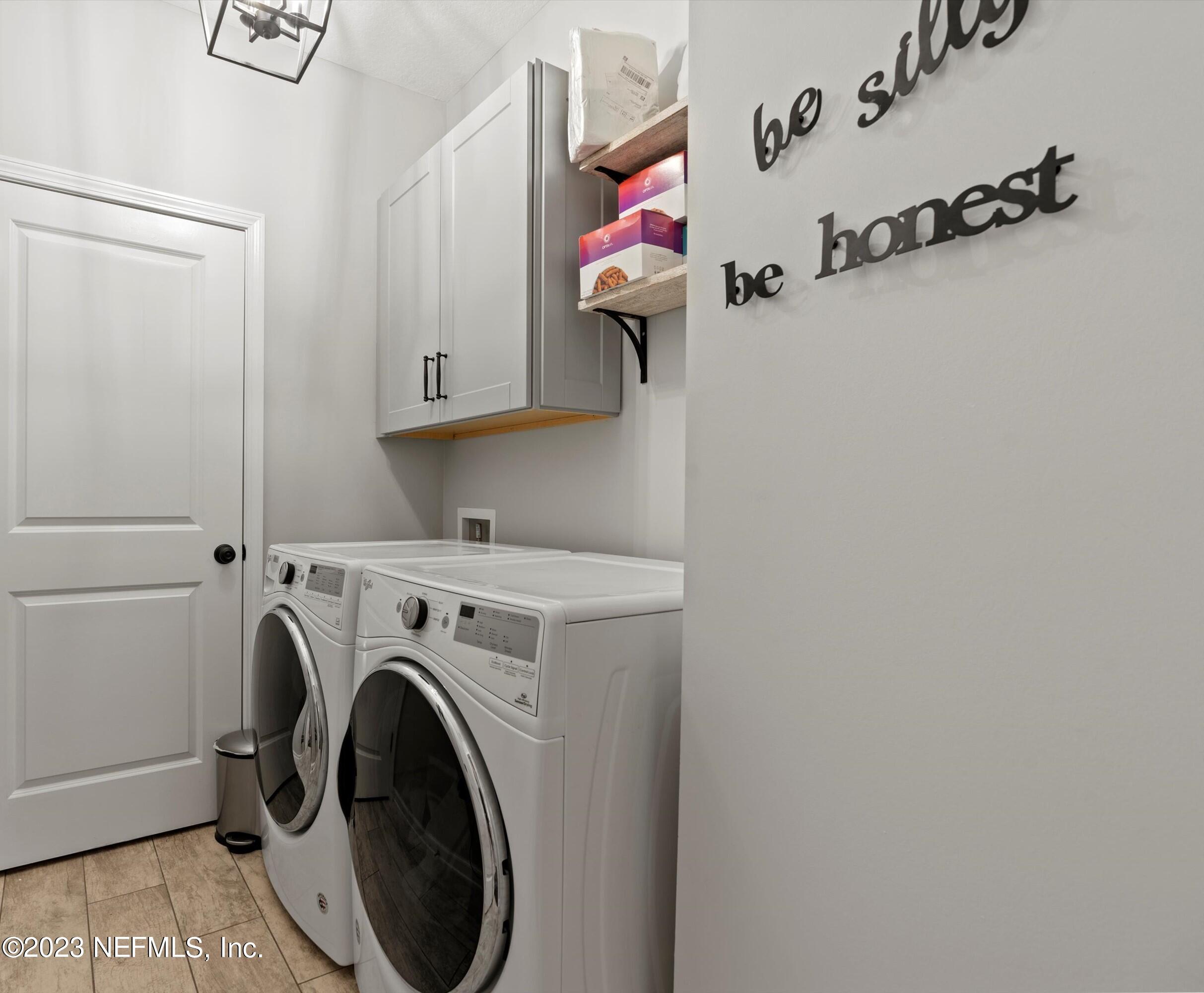 78713 GOLDFINCH Lane