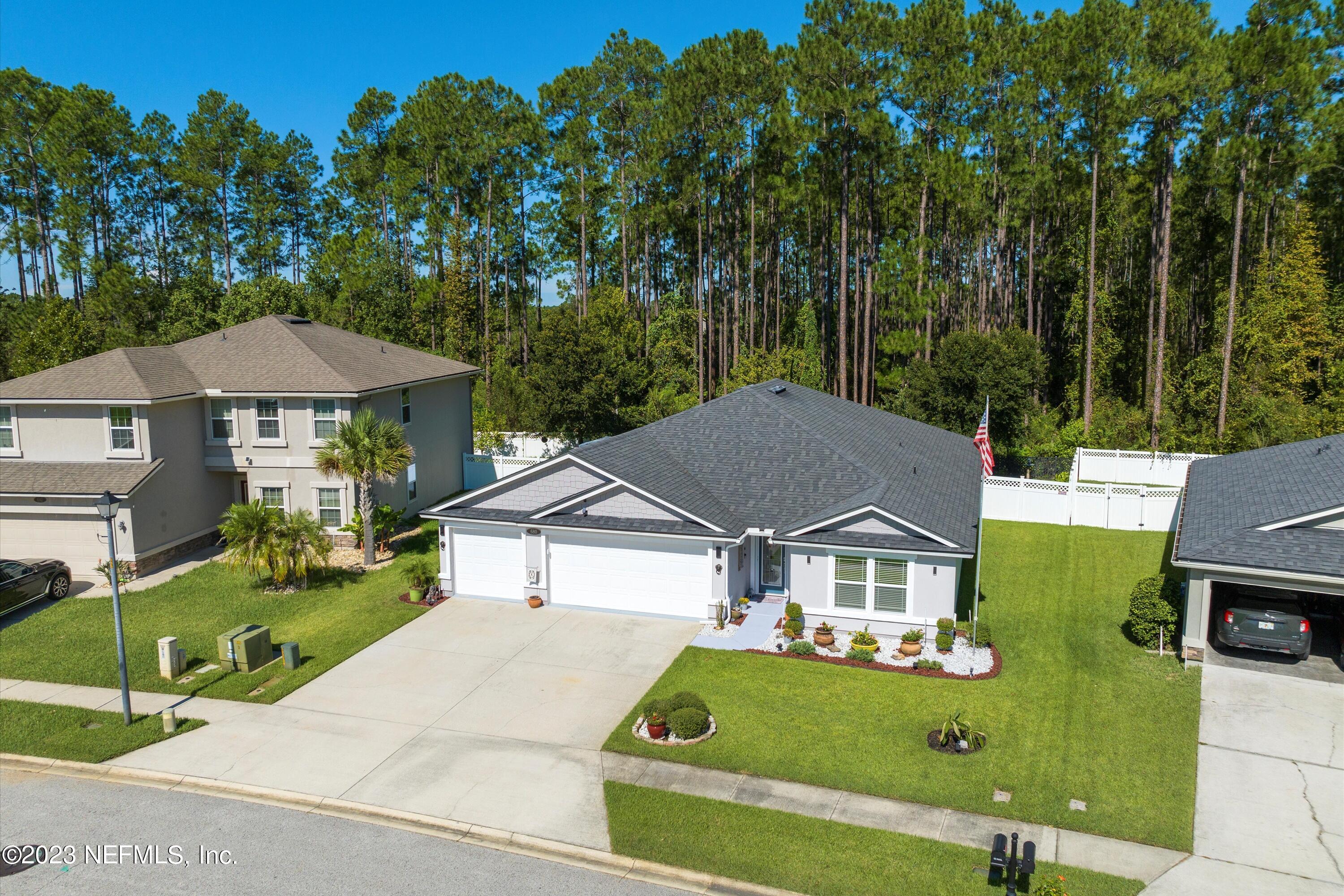 680 GRAMPIAN HIGHLANDS Drive