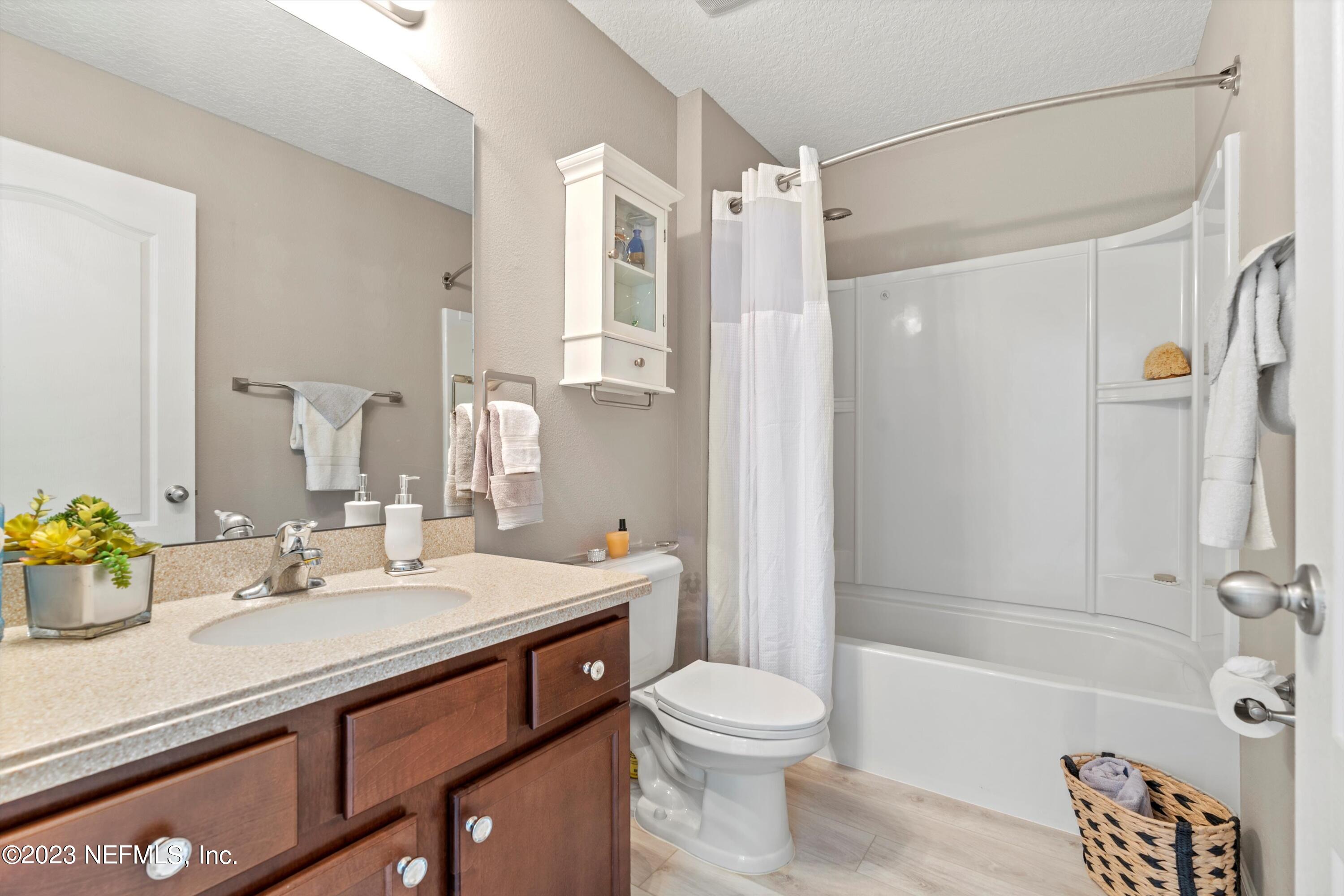 680 GRAMPIAN HIGHLANDS Drive