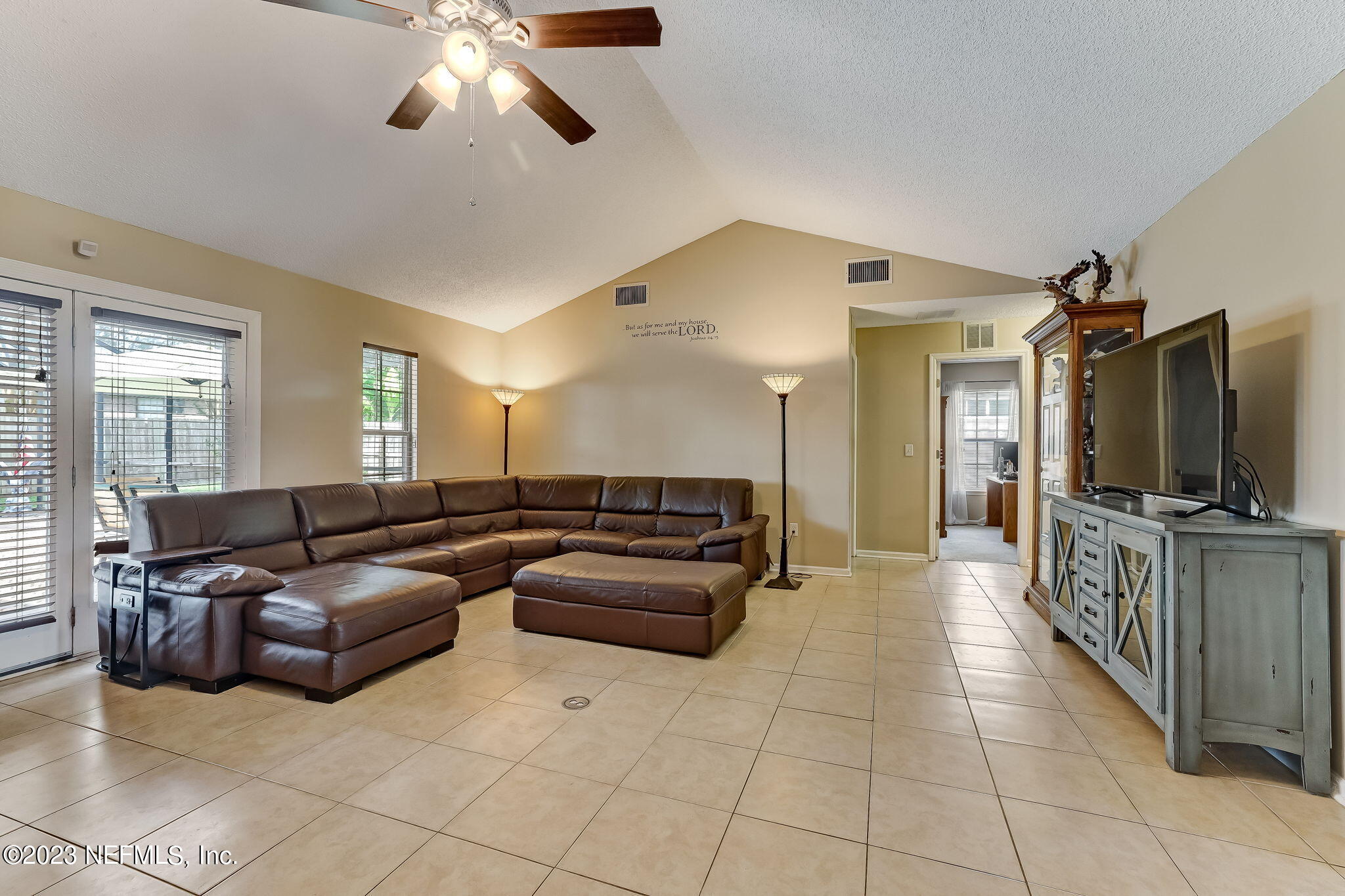 12418 RUNNING RIVER Road S