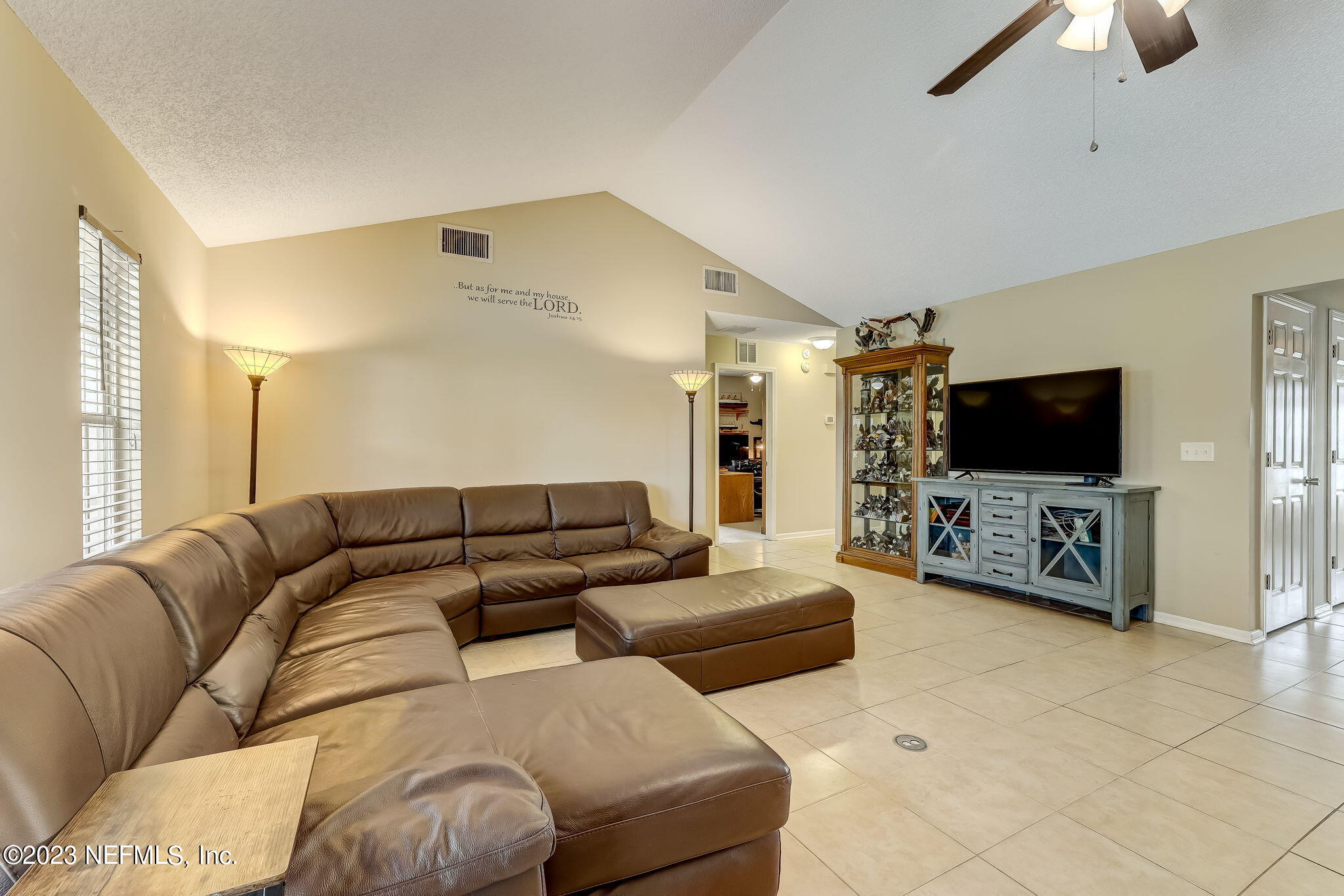 12418 RUNNING RIVER Road S