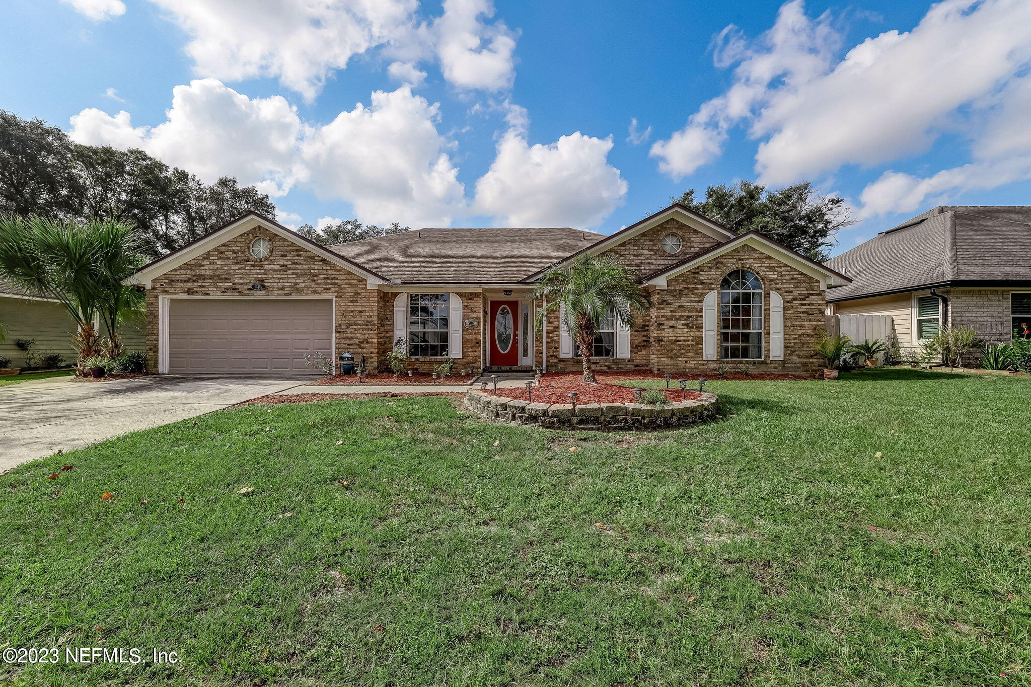 12418 RUNNING RIVER Road S