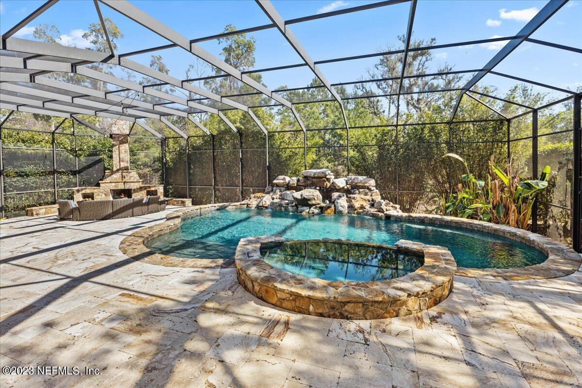 216 PORT CHARLOTTE Drive