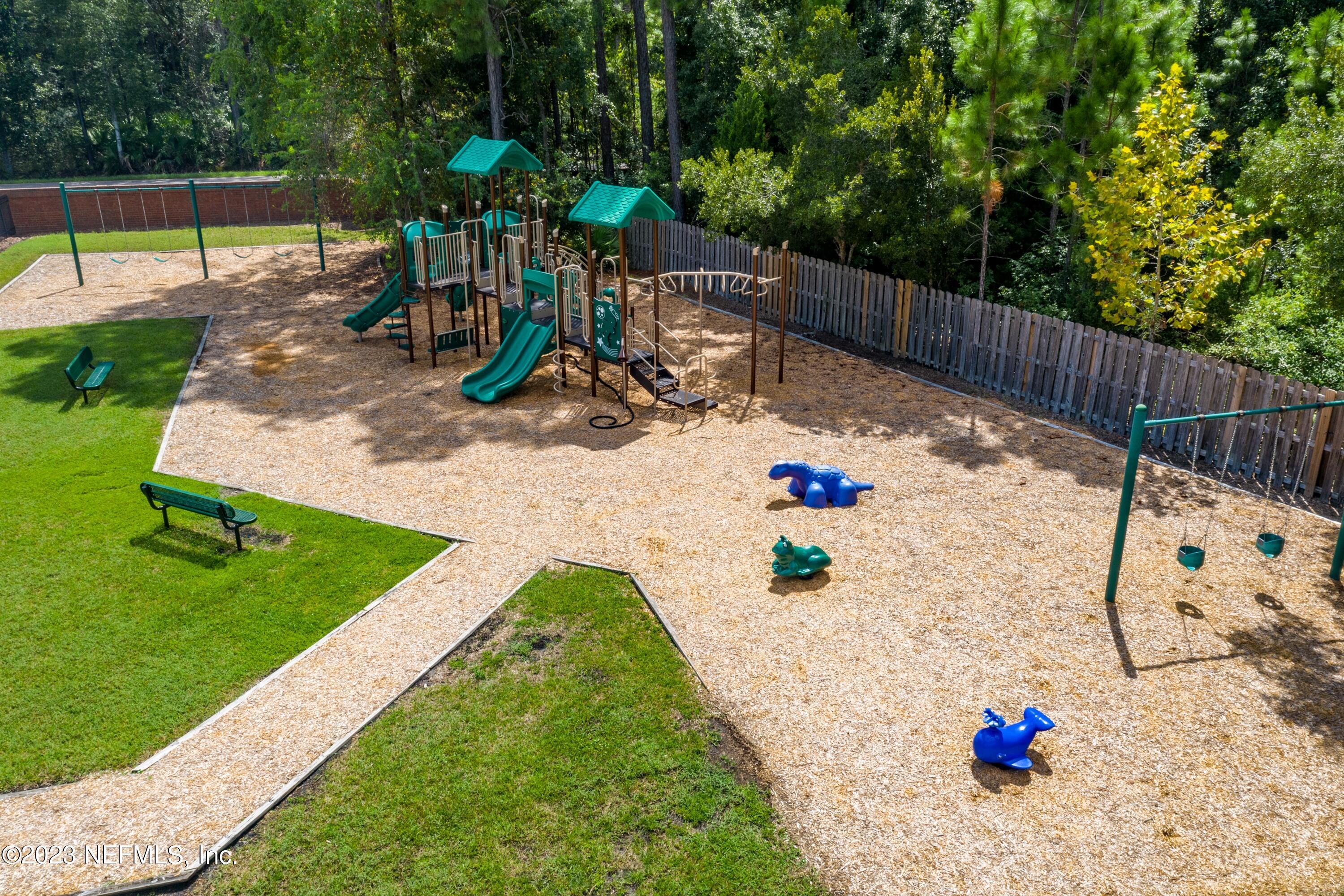 713 REFLECTION COVE Road E