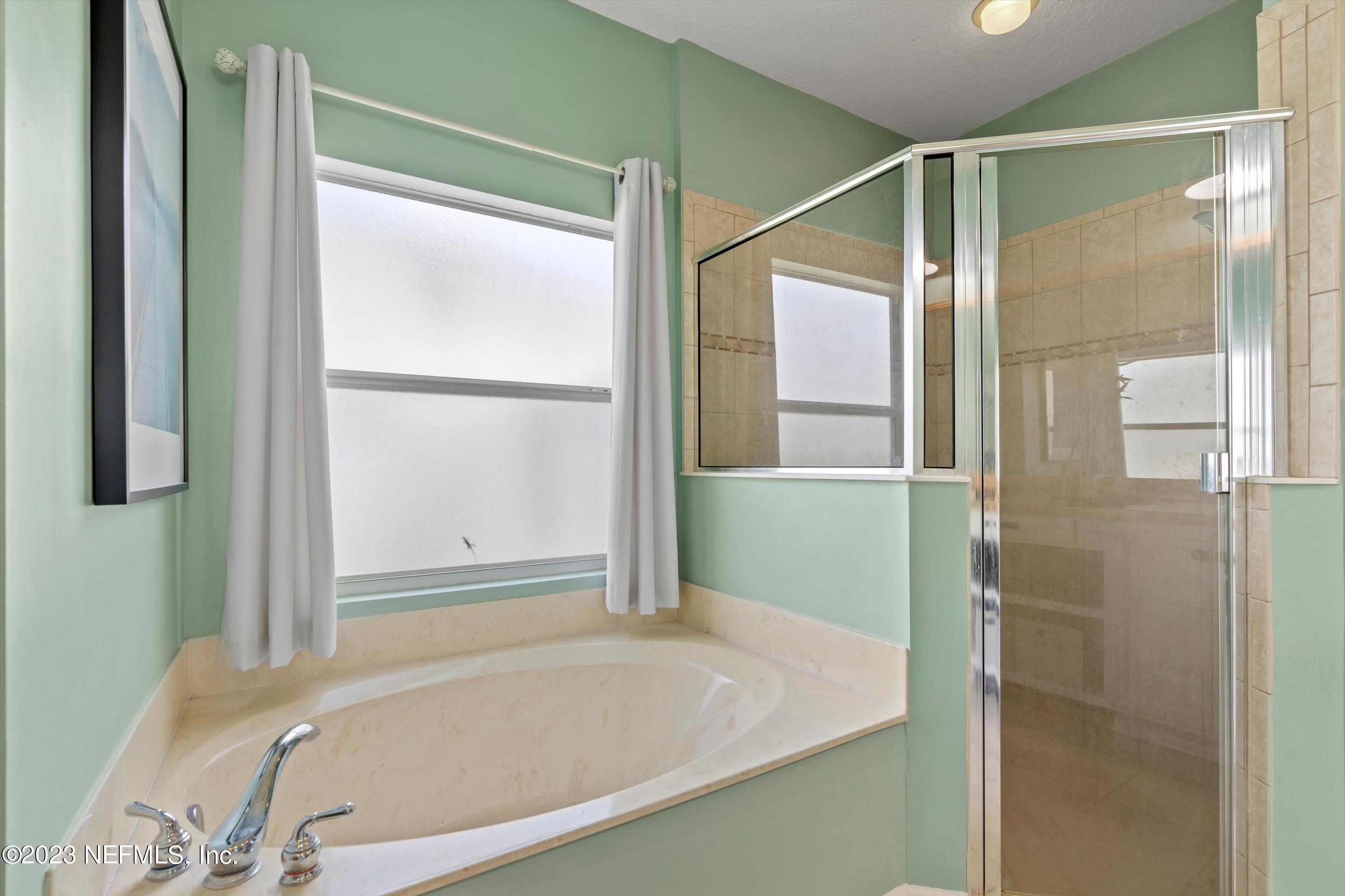 713 REFLECTION COVE Road E