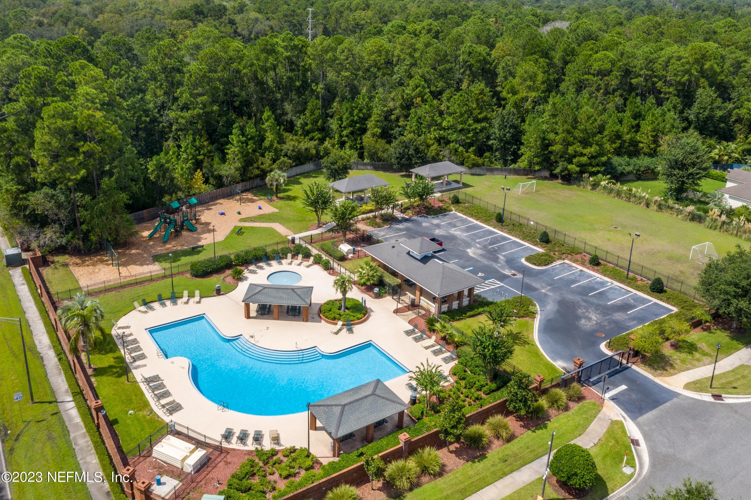 713 REFLECTION COVE Road E